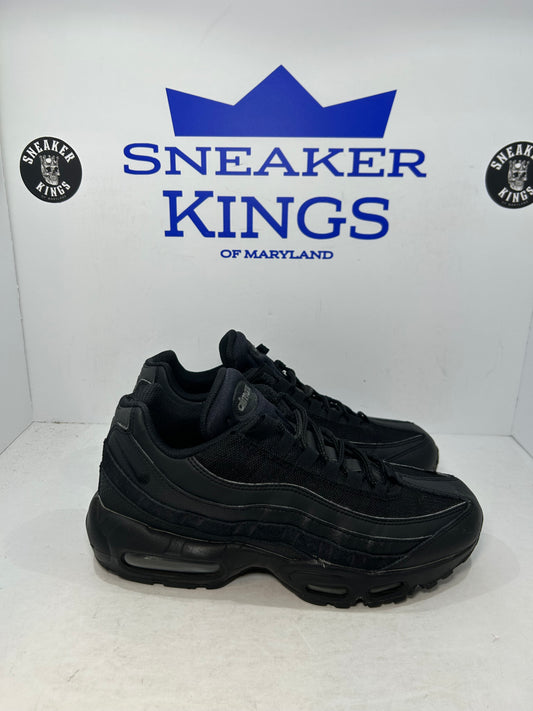 Nike Air Max 95 Essential Triple Black 2020 (Pre-Owned)