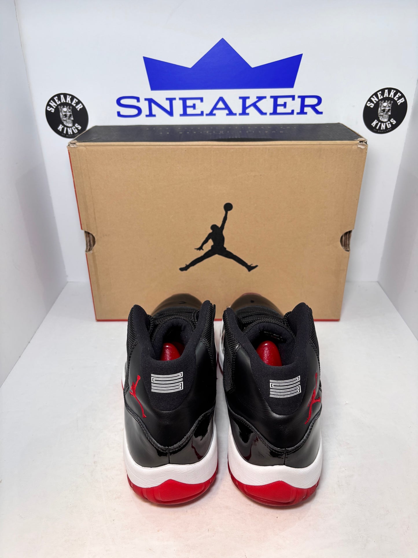 Air Jordan 11 Retro Bred 2012 (Pre-Owned)