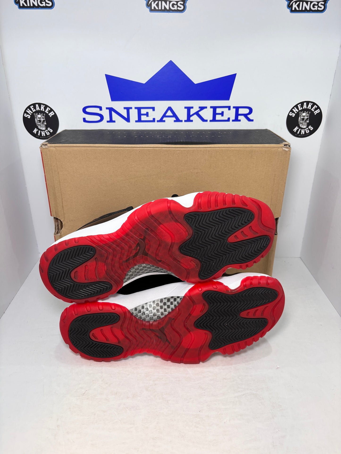 Air Jordan 11 Retro Bred 2012 (Pre-Owned)