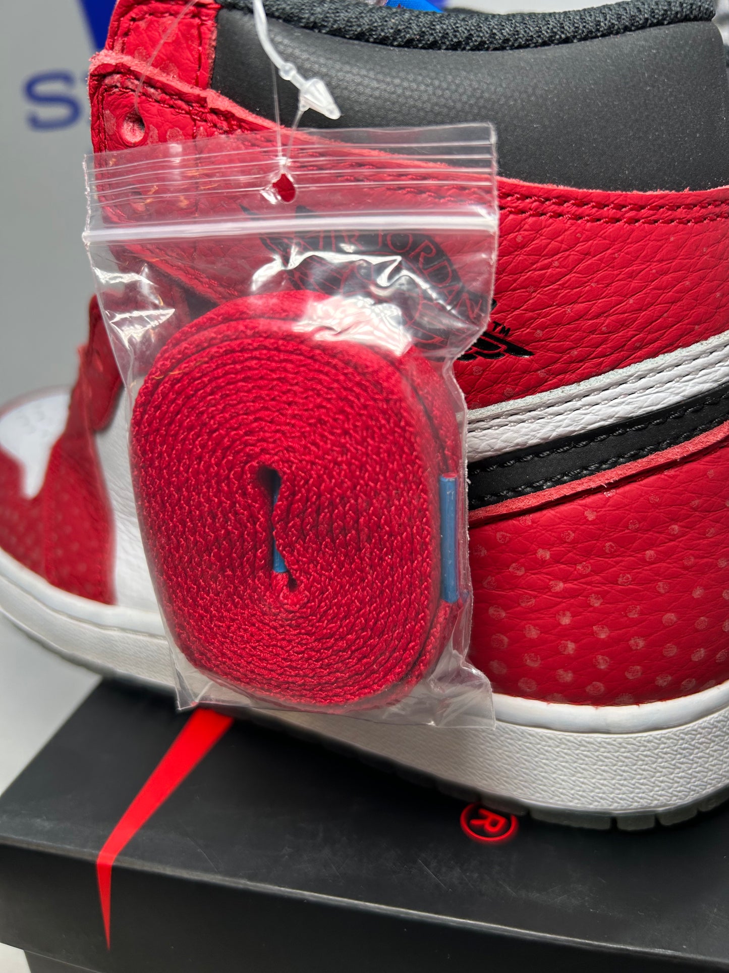 Air Jordan 1 Retro High OG Spider-Man Origin Story