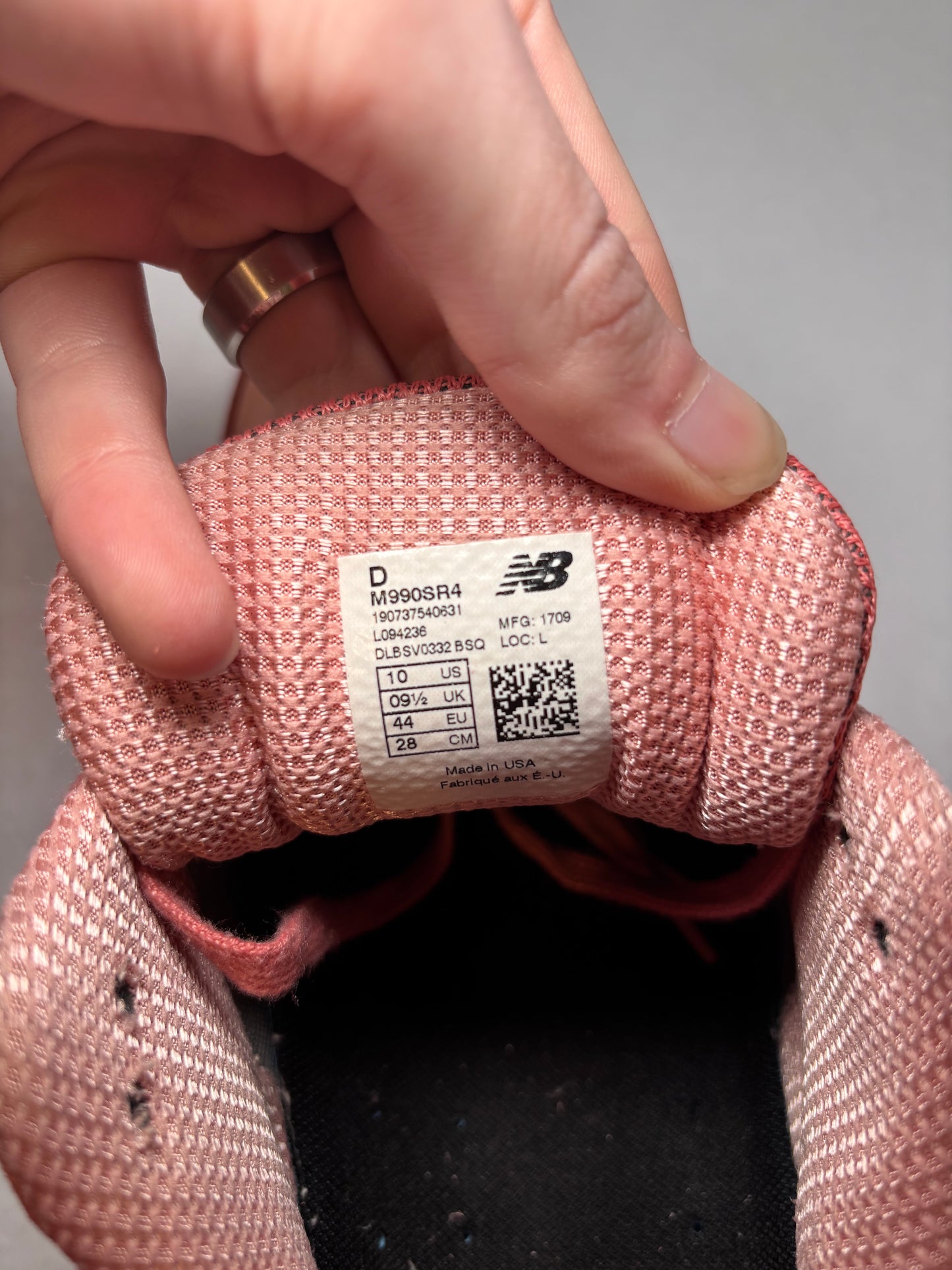 New Balance 990v4 Sunrise Rose (Pre-Owned)
