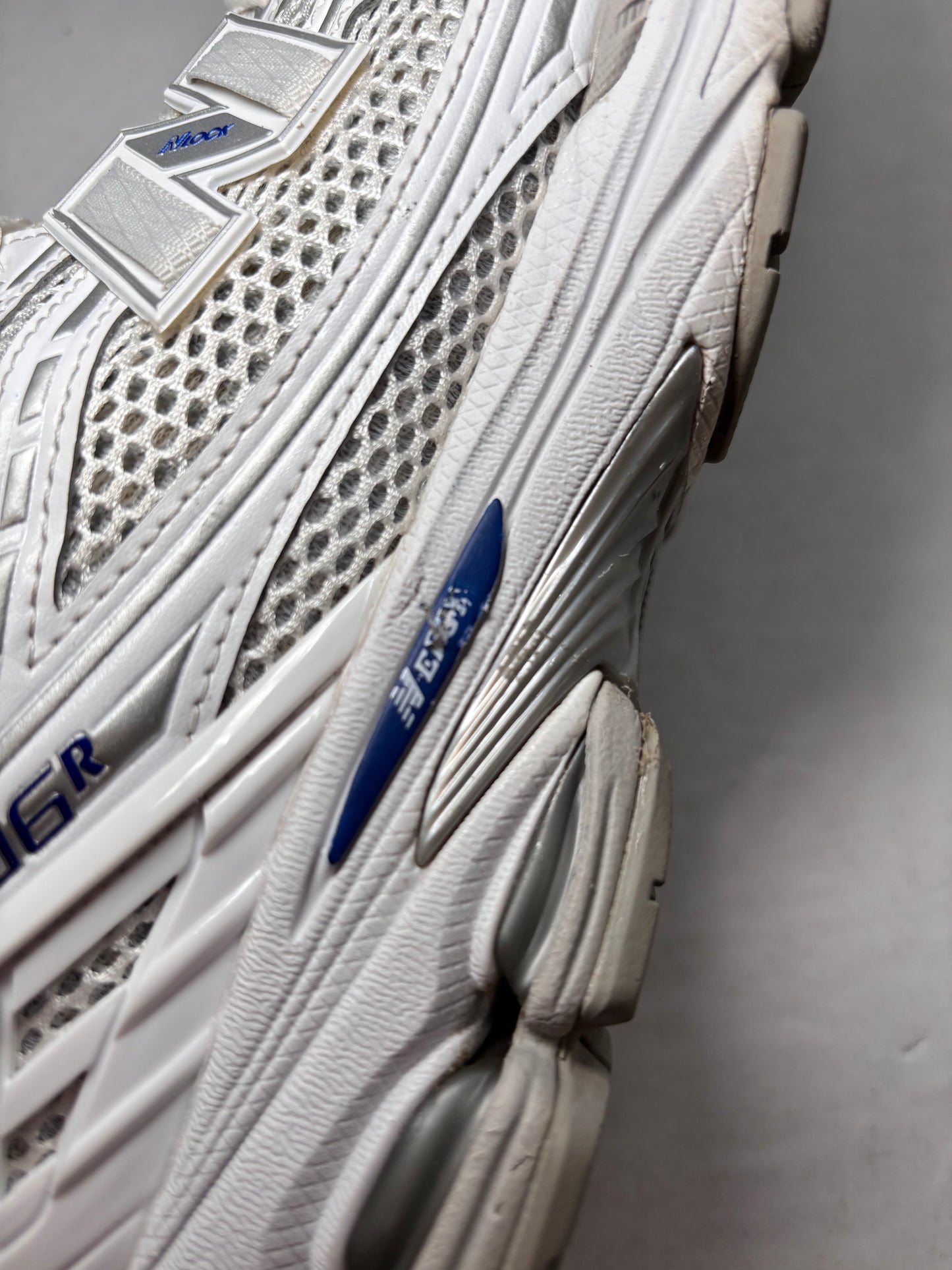 New Balance 1906R White Team Royal Size 12 (Pre-Owned)