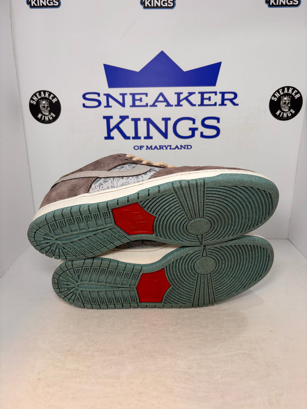Nike SB Dunk Low Big Money Savings (Pre-Owned)