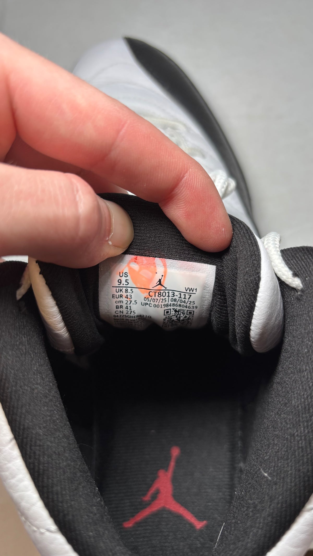 Air Jordan 12 Retro 2025 Taxi (Pre-Owned)