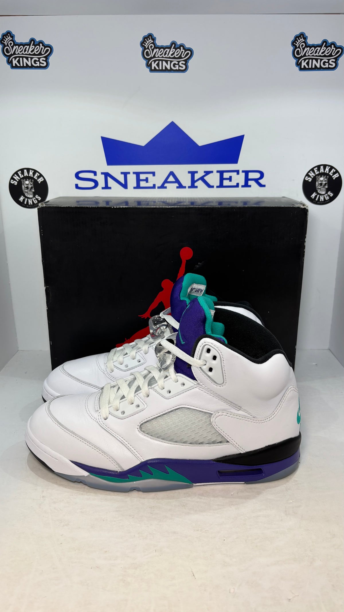 Air Jordan 5 Retro 2025 Grape (Pre-Owned)