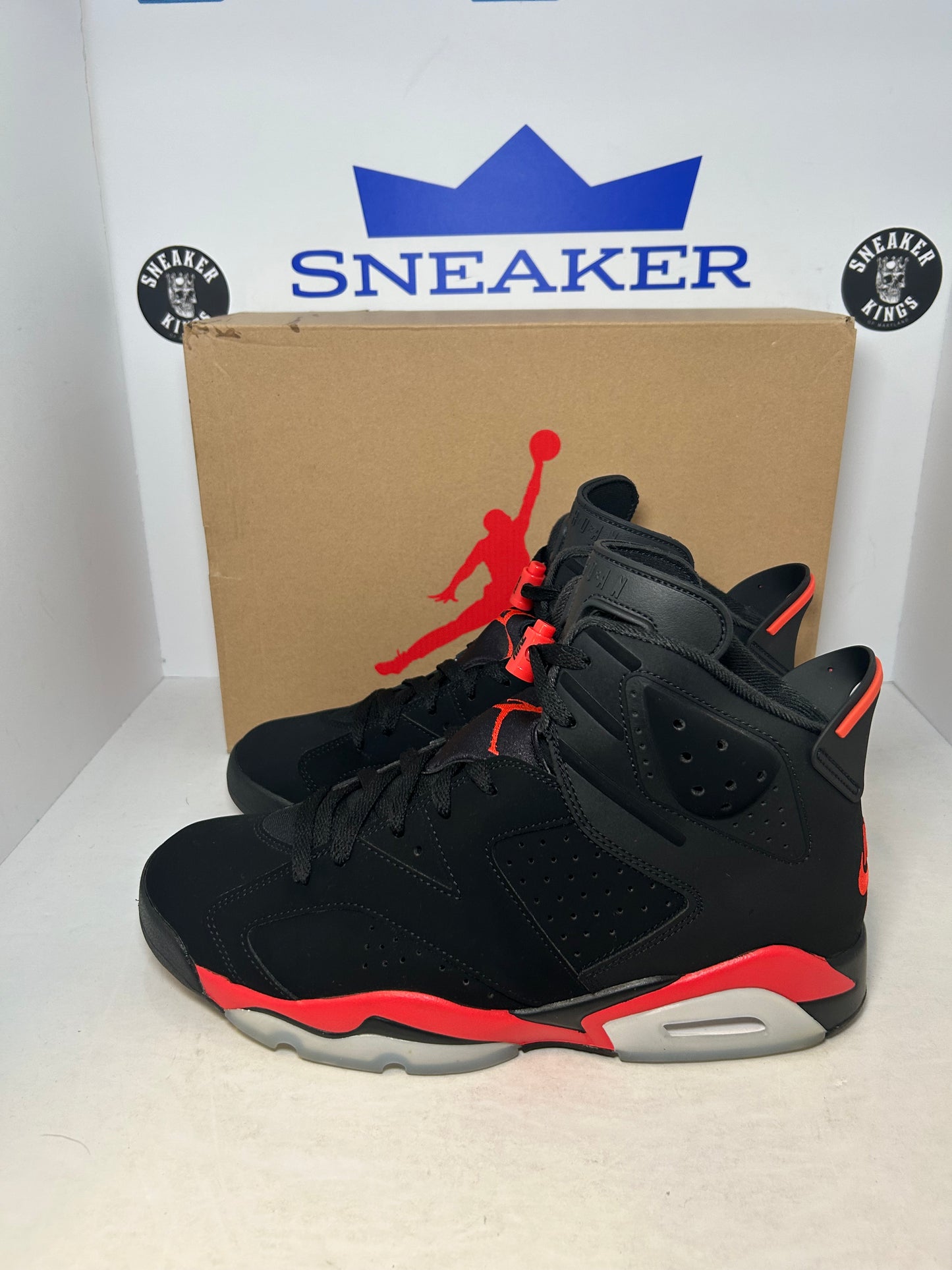 Air Jordan 6 Retro Reverse Infrared Salesman (Pre-Owned)