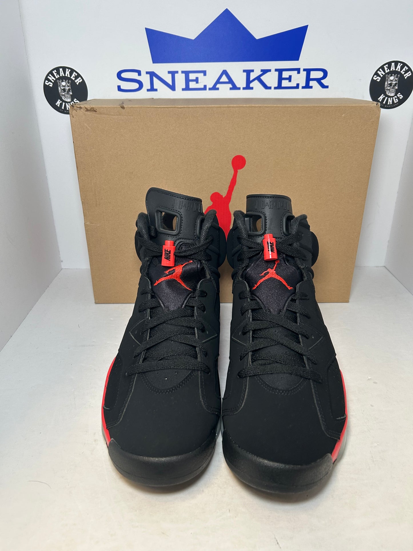 Air Jordan 6 Retro Reverse Infrared Salesman (Pre-Owned)