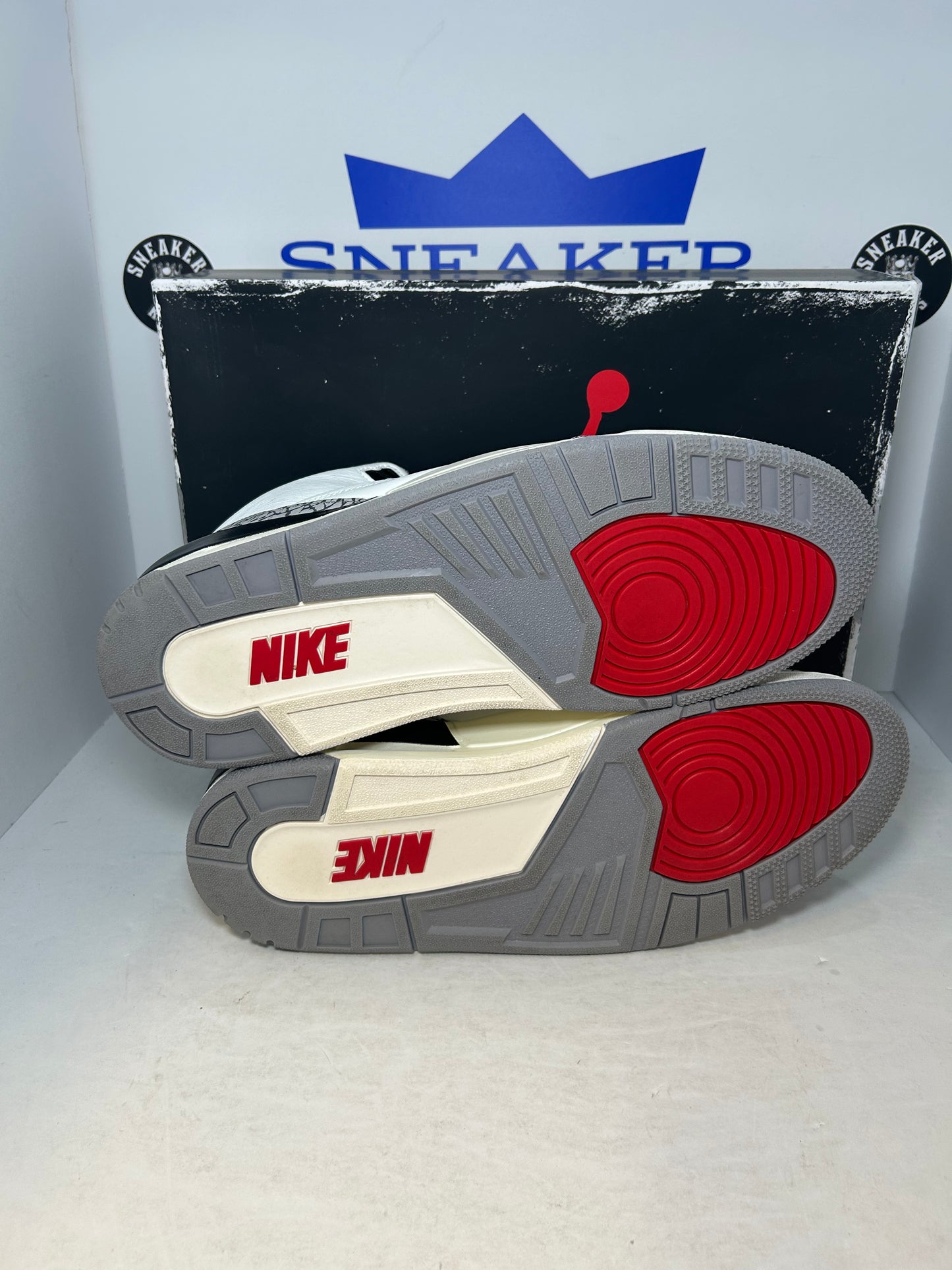 Air Jordan 3 Retro White Cement Reimagined (Pre-Owned)