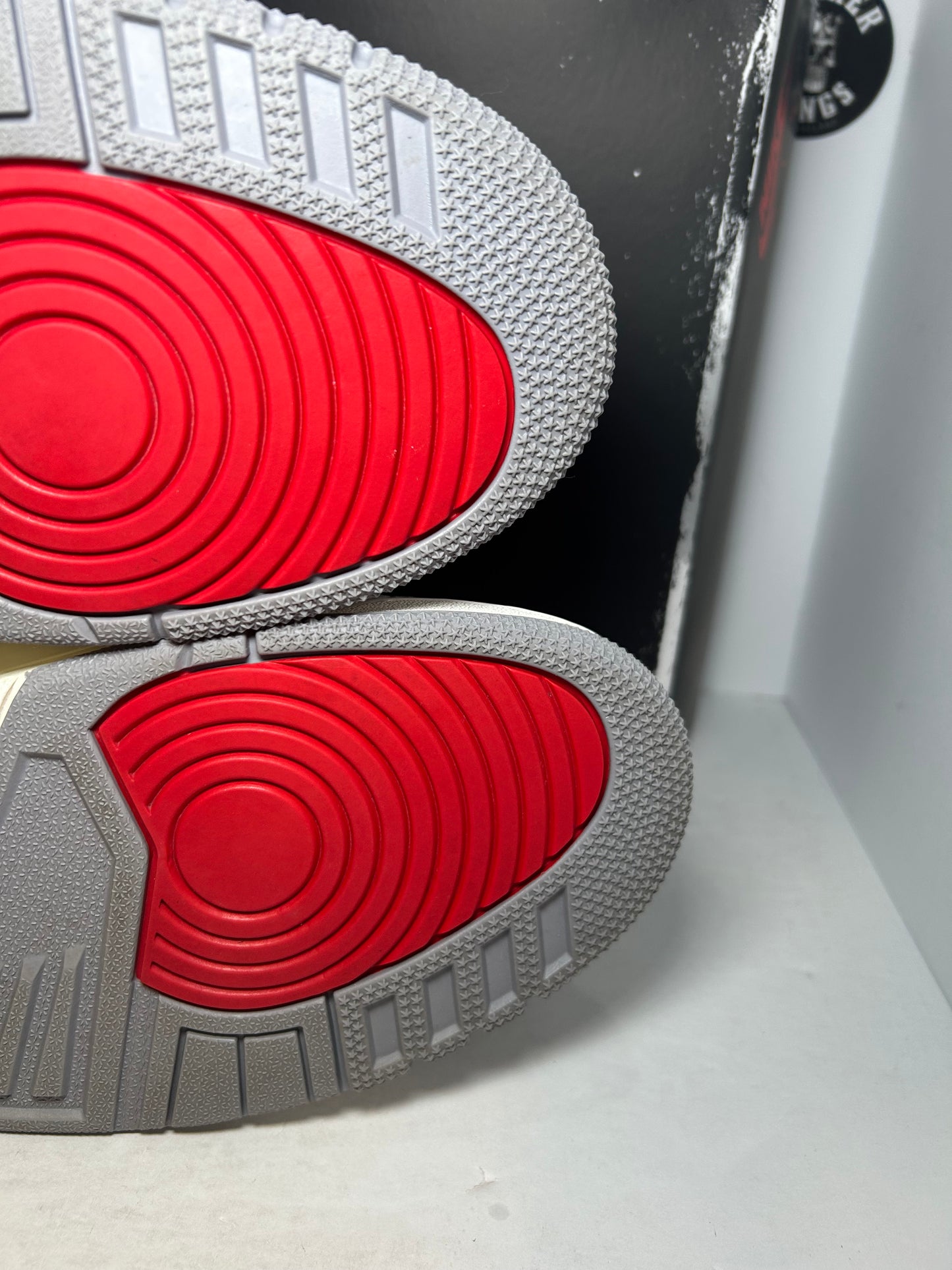 Air Jordan 3 Retro White Cement Reimagined (Pre-Owned)