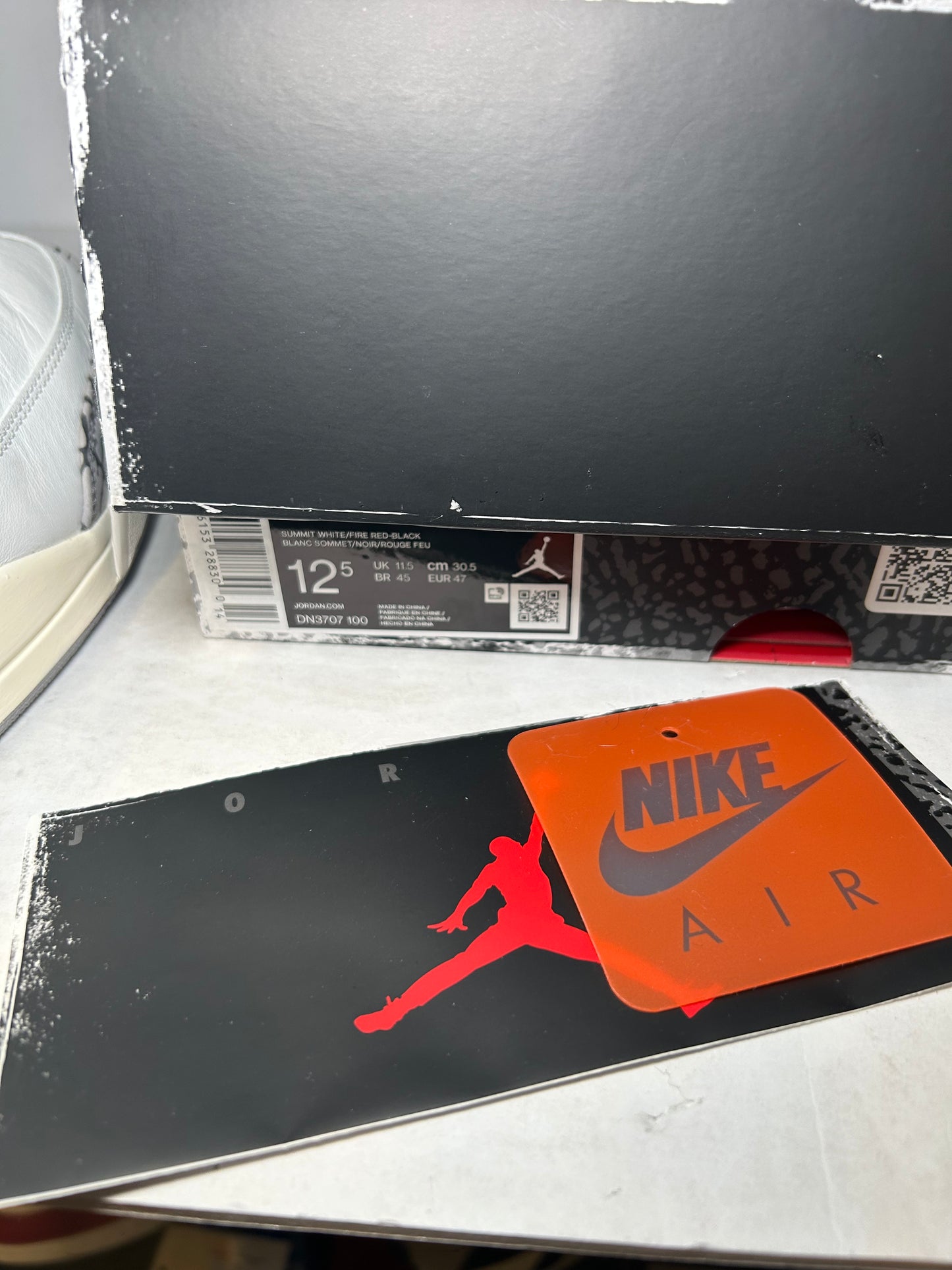 Air Jordan 3 Retro White Cement Reimagined (Pre-Owned)