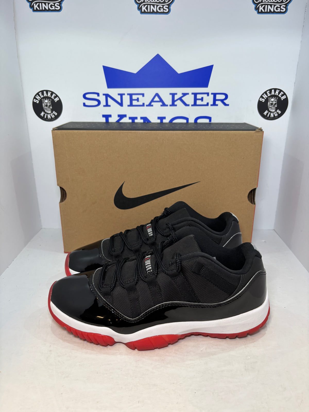 Air Jordan 11 Retro Low Bred (Pre-Owned)