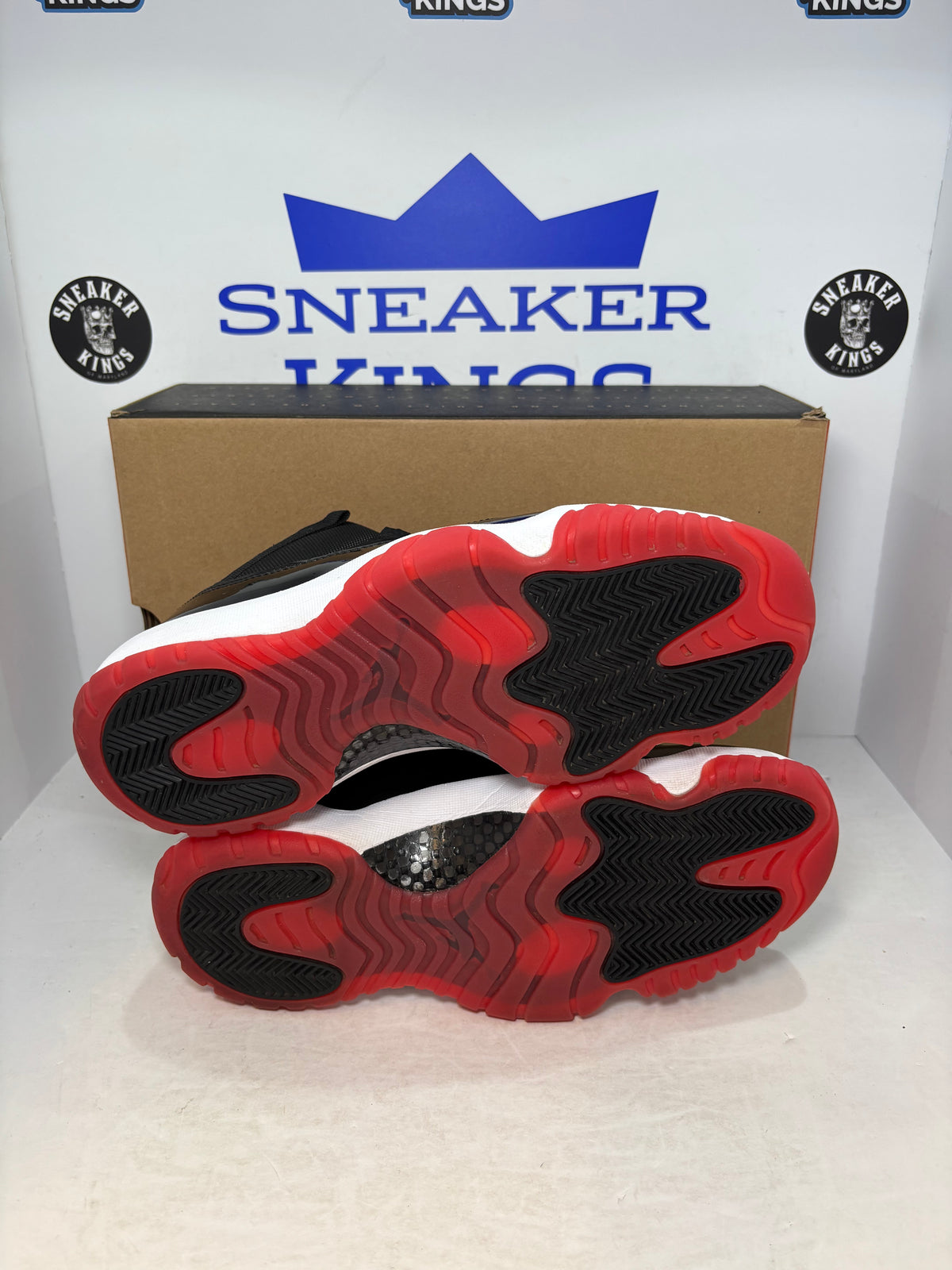 Air Jordan 11 Retro Low Bred (Pre-Owned)