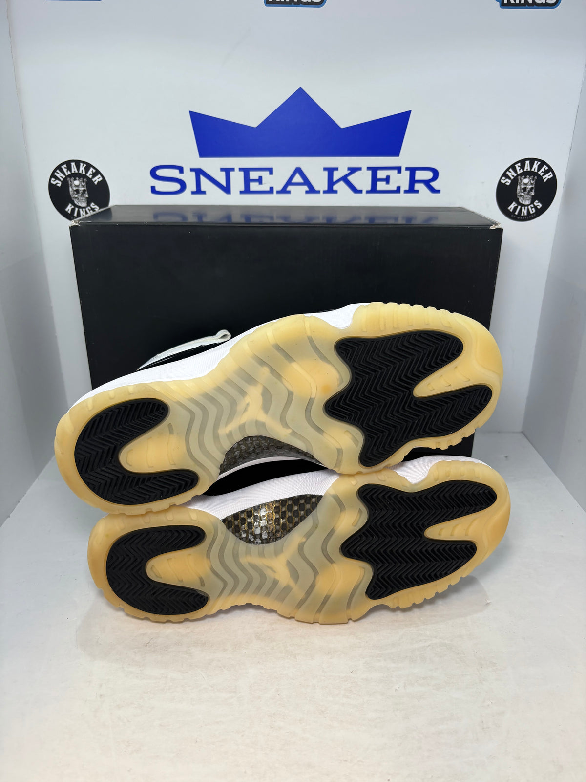 Air Jordan 11 Retro Gratitude DMP (Pre-Owned)