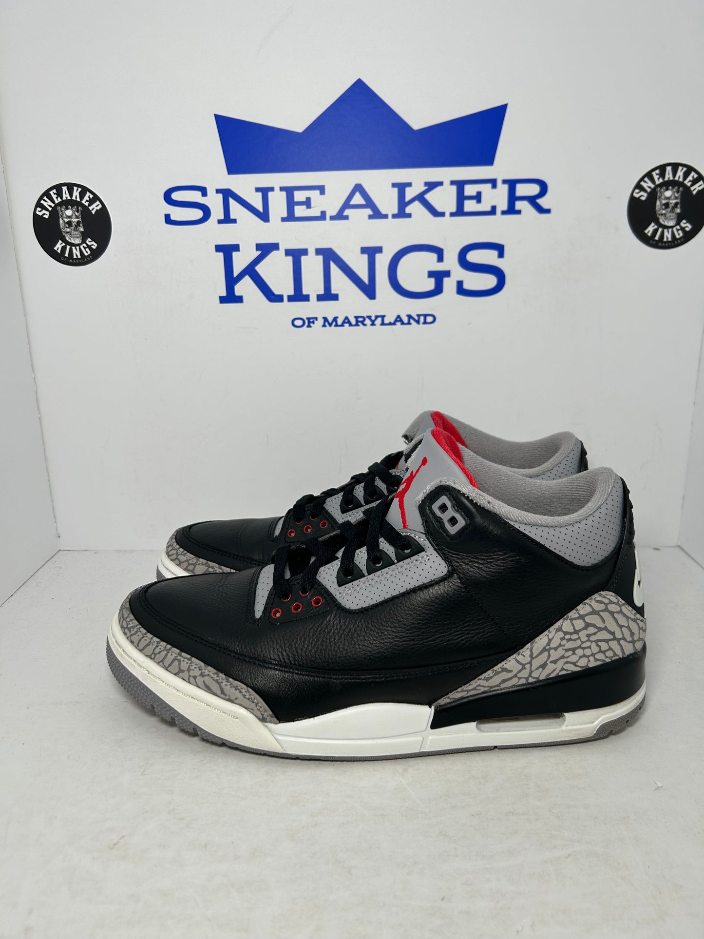 Air Jordan 3 Retro OG 2024 Black Cement (Pre-Owned)