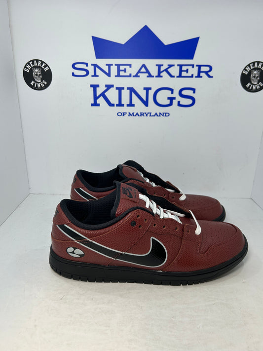 Nike SB Dunk Low Limosine Skateboards Football