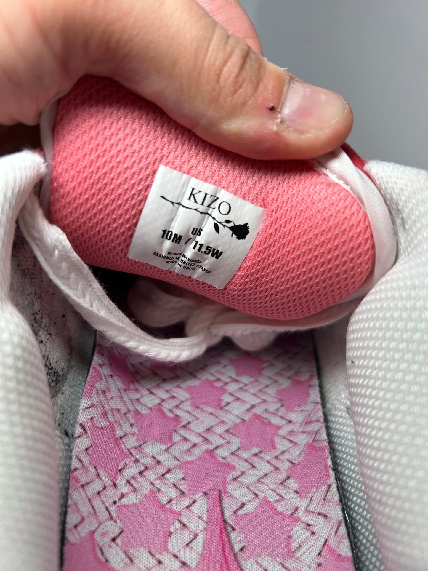 Kizo Kicks Rose Valentine's Day (Pre-Owned)