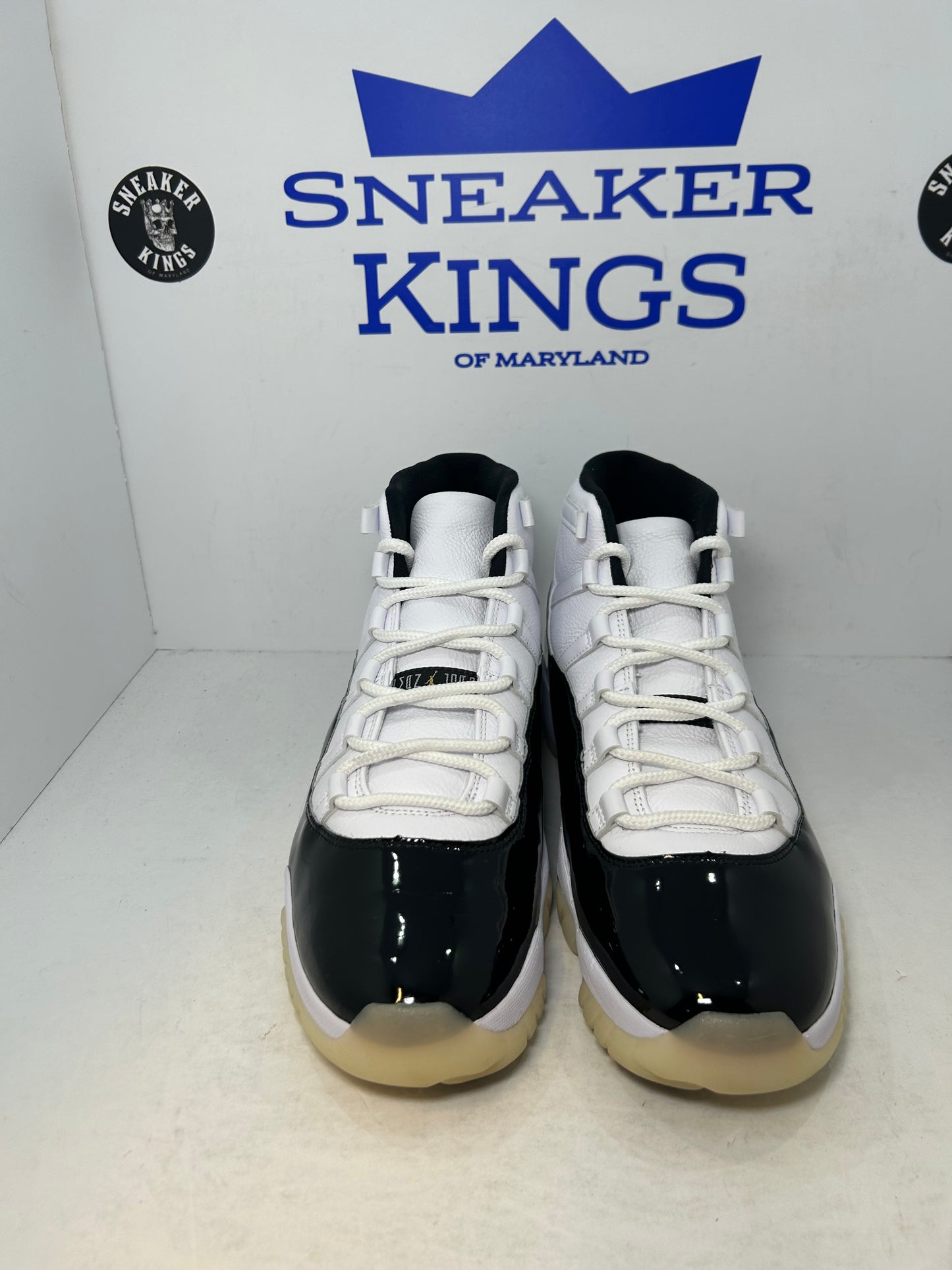 Air Jordan 11 Retro Gratitude Defining Moments DMP (Pre-Owned)