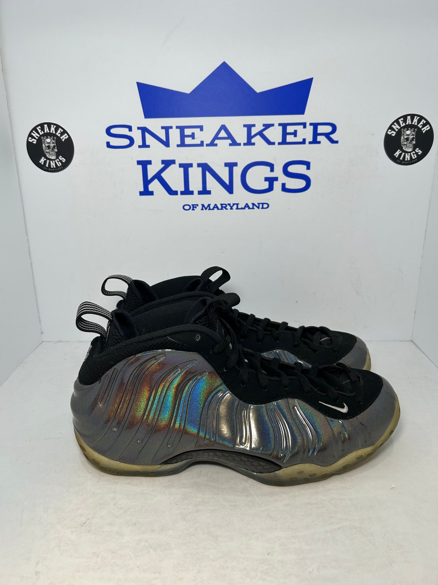 Nike Air Foamposite One Hologram (Pre-Owned)