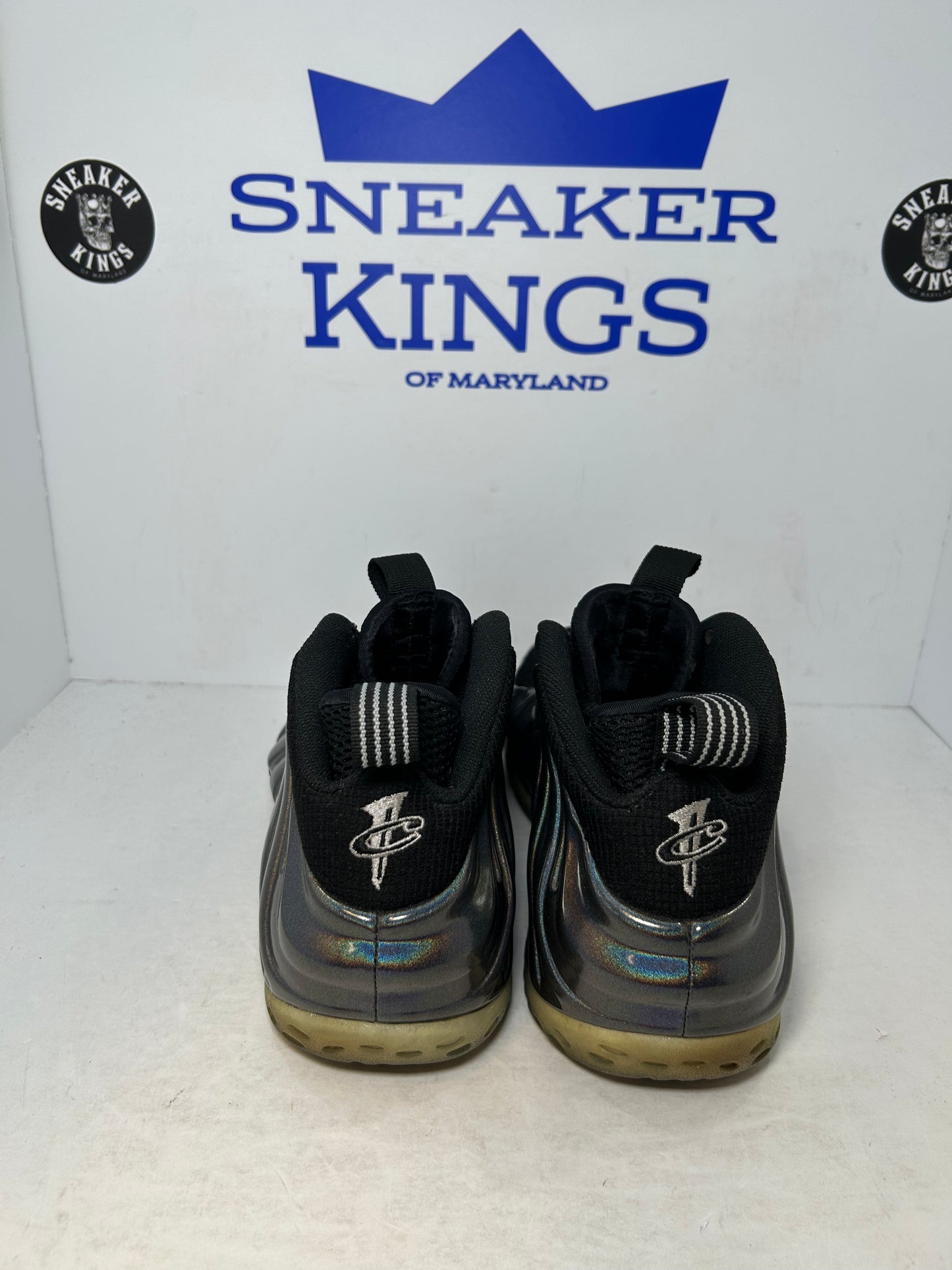 Nike Air Foamposite One Hologram (Pre-Owned)