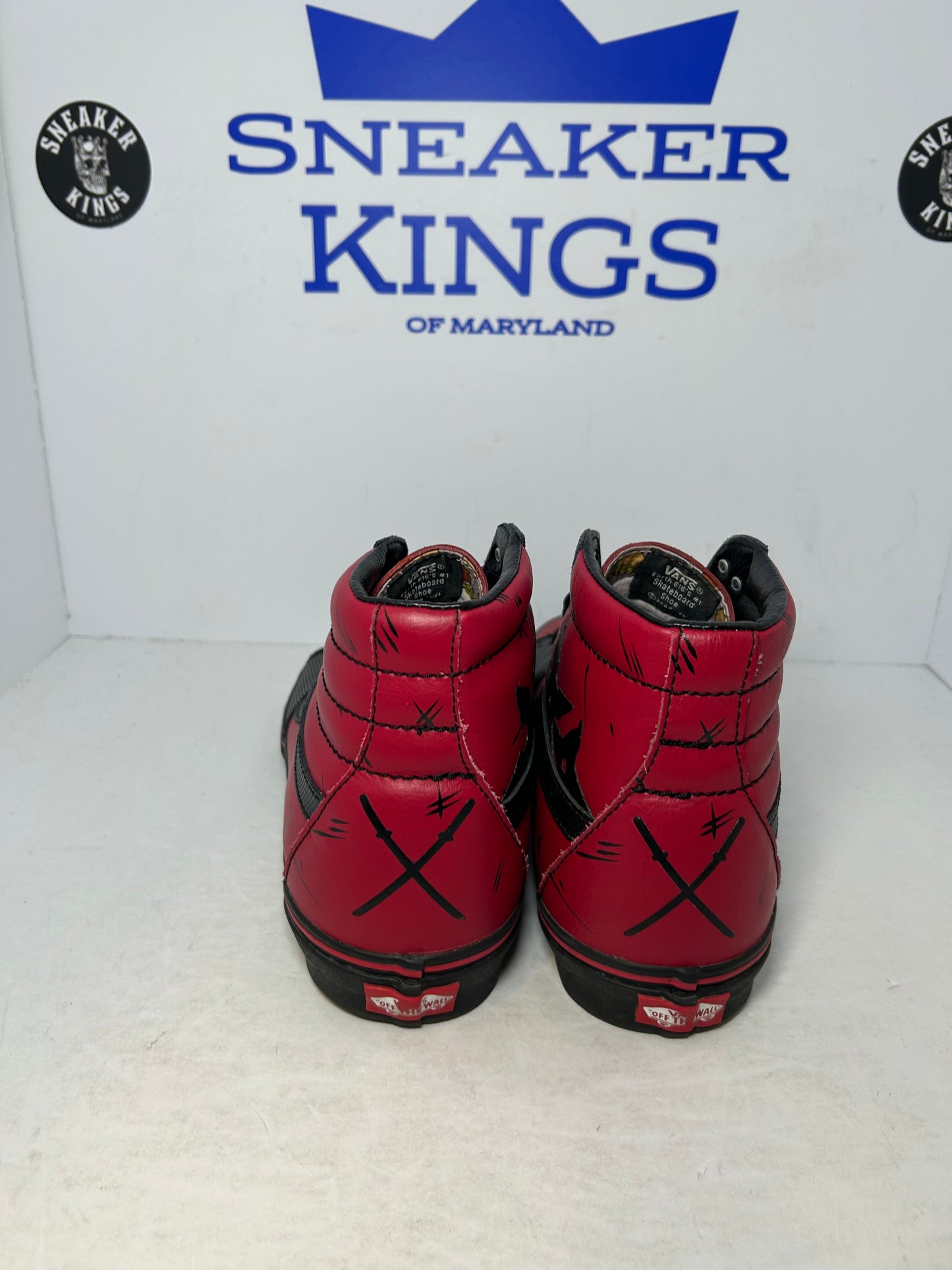 VANS SK8- High Marvel Deadpool Black Red (Pre-Owned)
