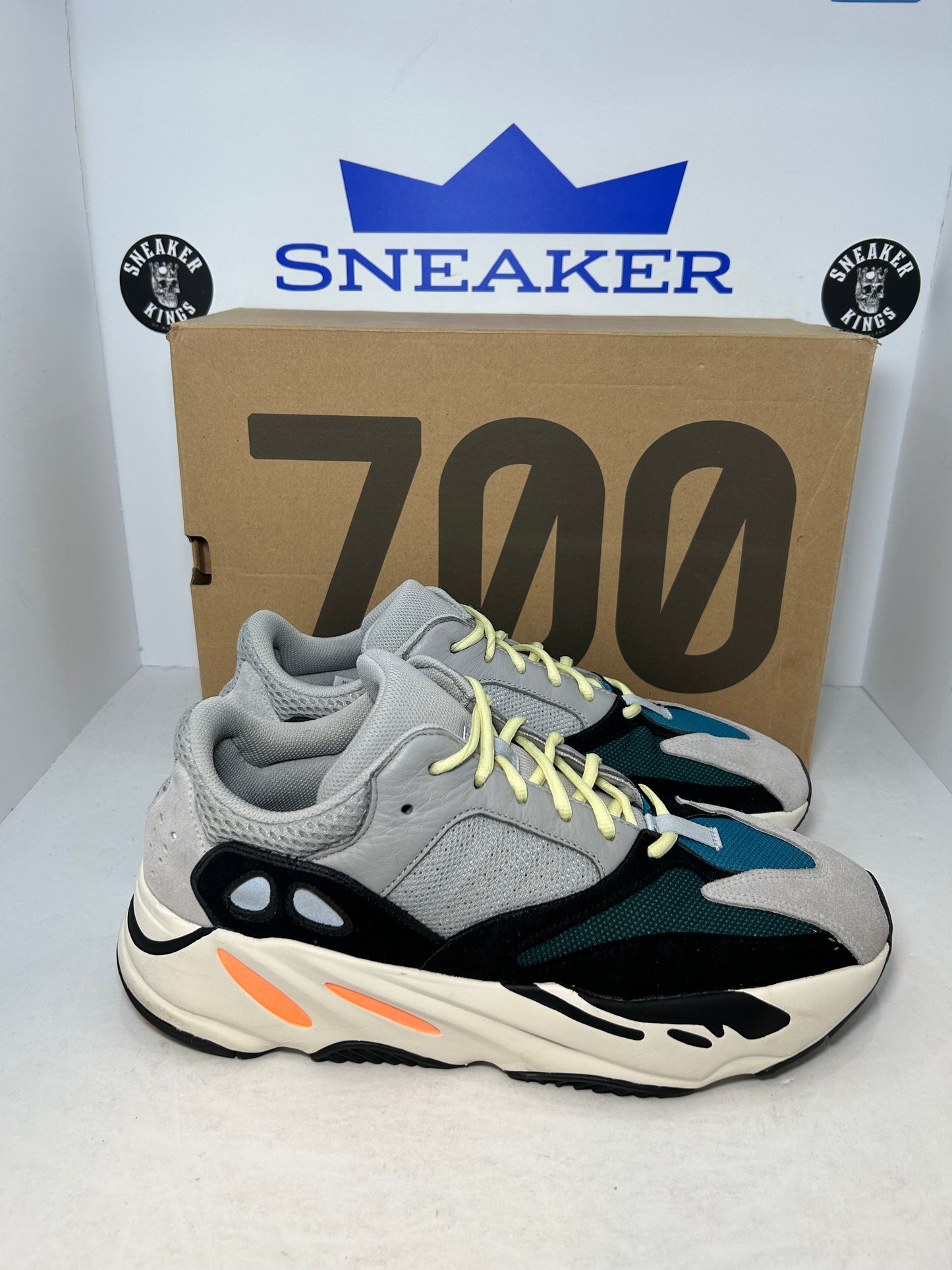 Adidas Yeezy Boost 700 Wave Runner (Pre-Owned)