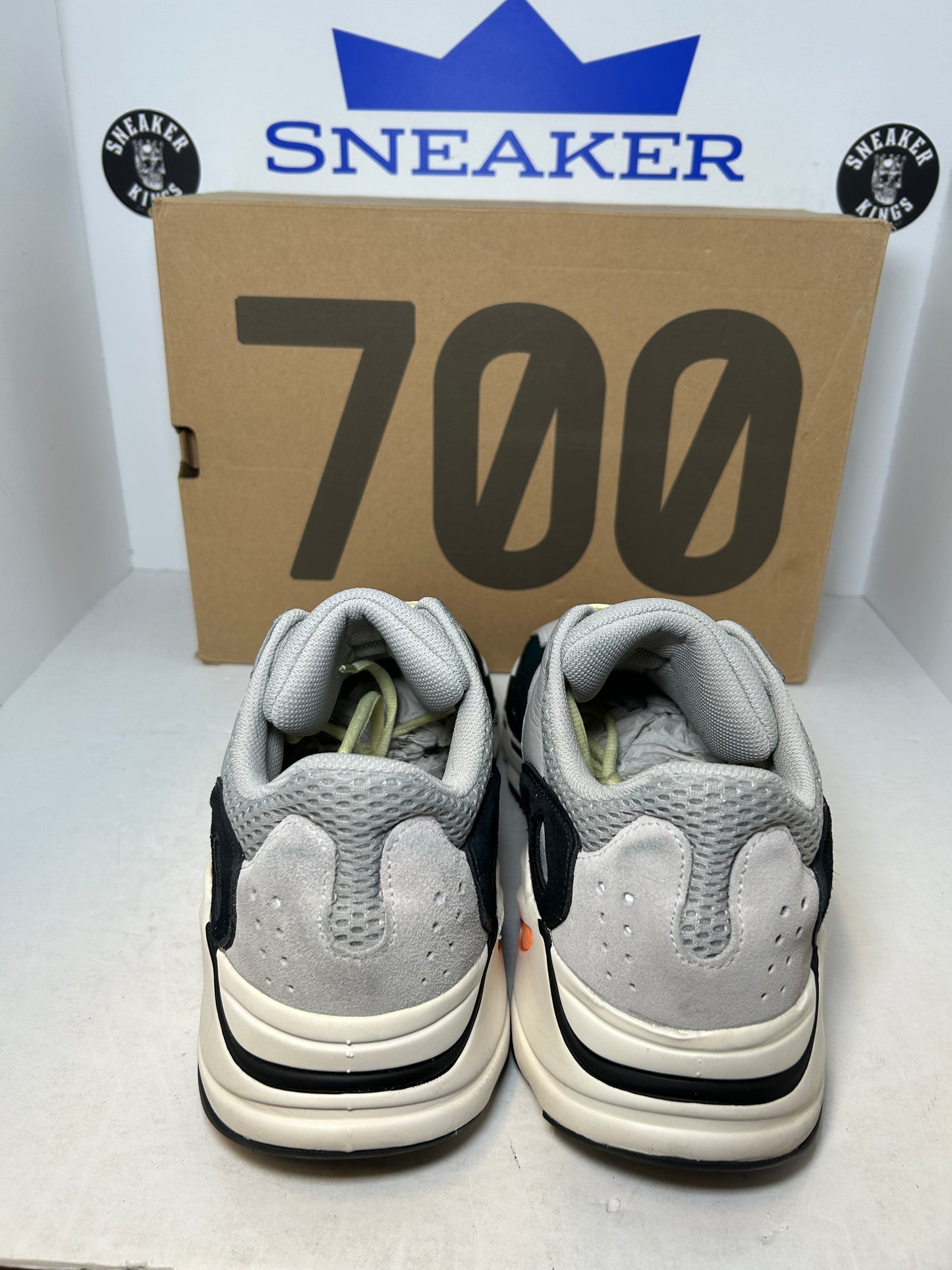 Adidas Yeezy Boost 700 Wave Runner (Pre-Owned)
