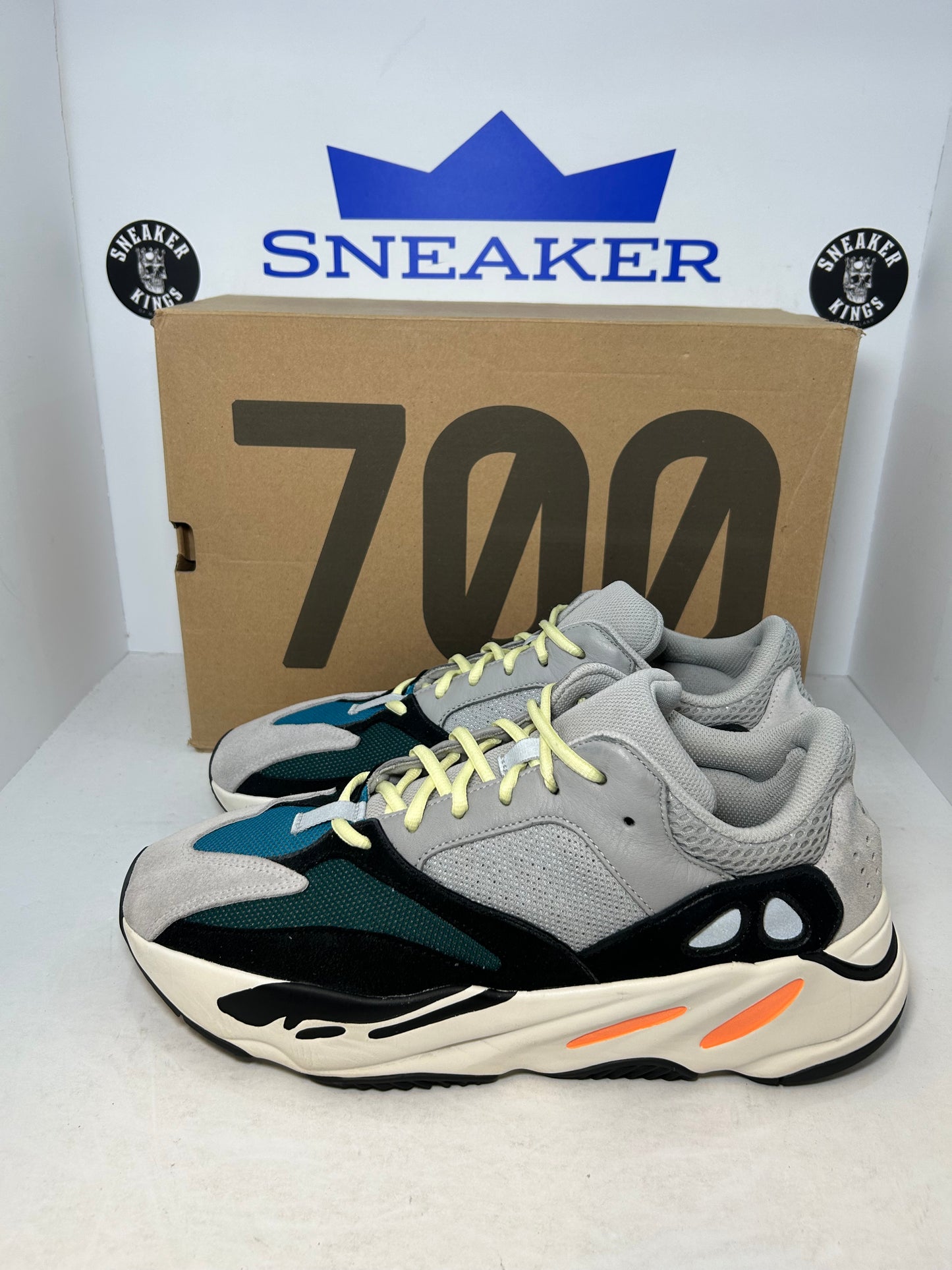 Adidas Yeezy Boost 700 Wave Runner (Pre-Owned)