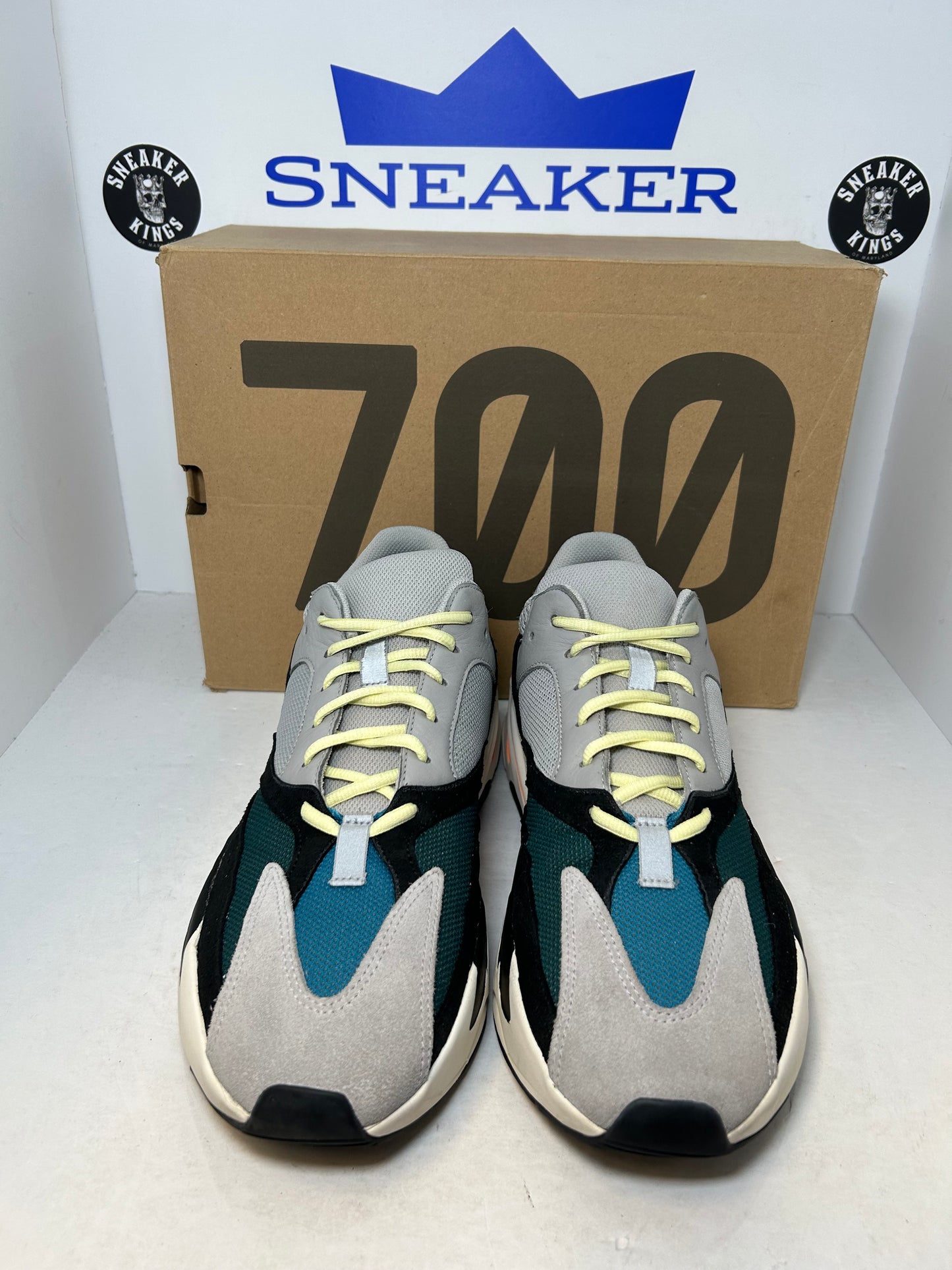 Adidas Yeezy Boost 700 Wave Runner (Pre-Owned)