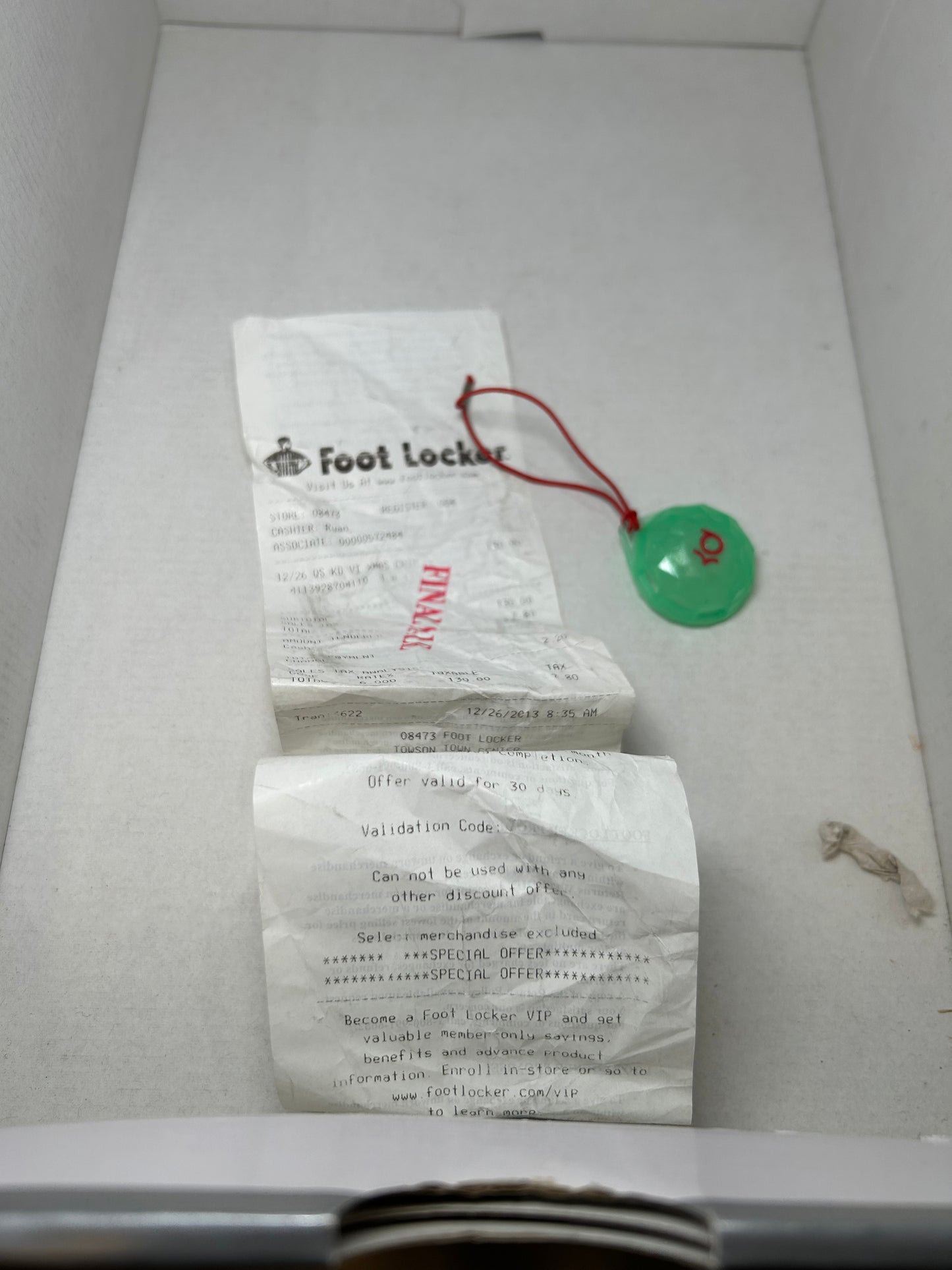 Nike KD 6 Christmas (Pre-Owned)