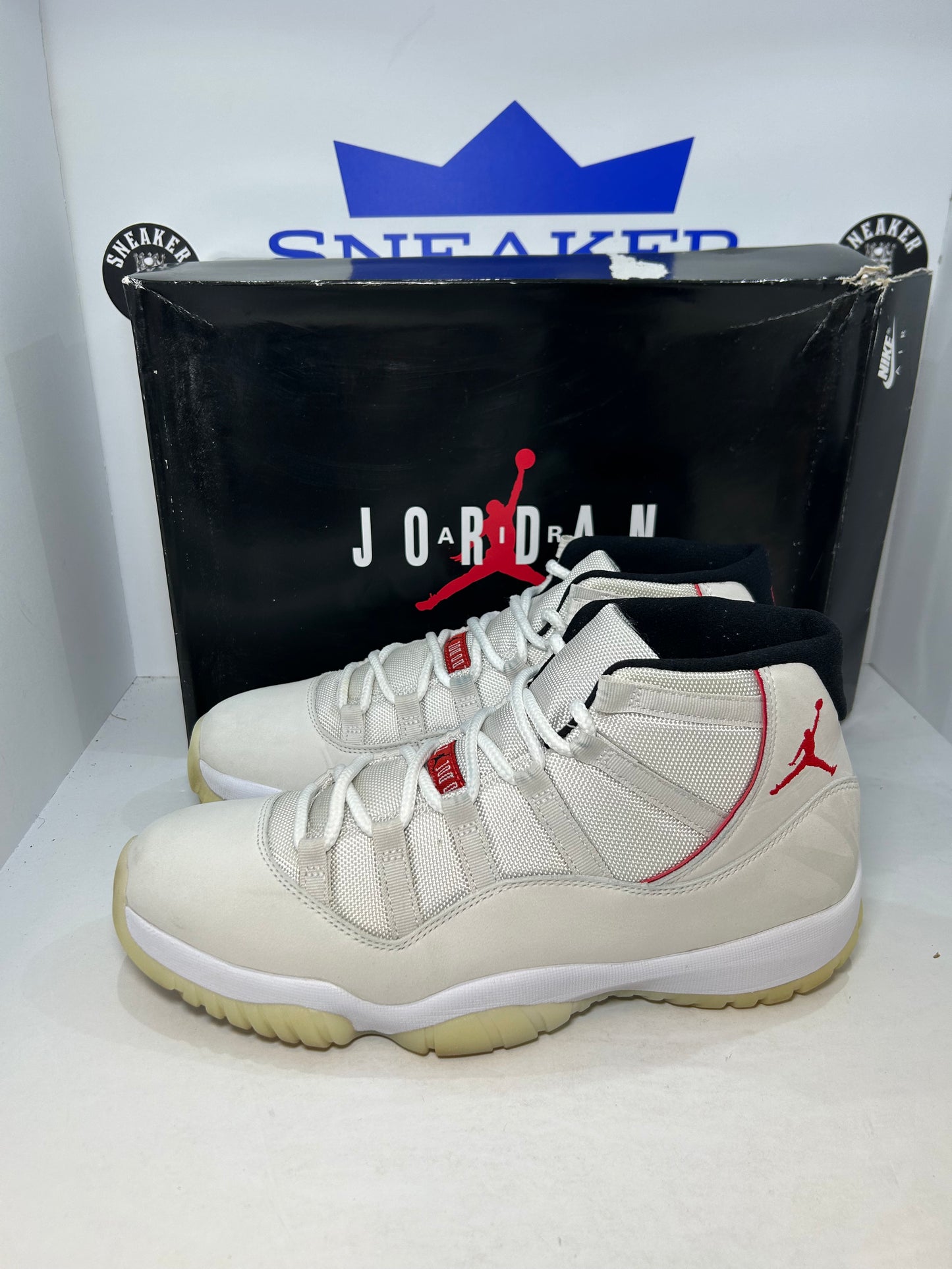 Air Jordan 11 Retro Platinum Tint (Pre-Owned)