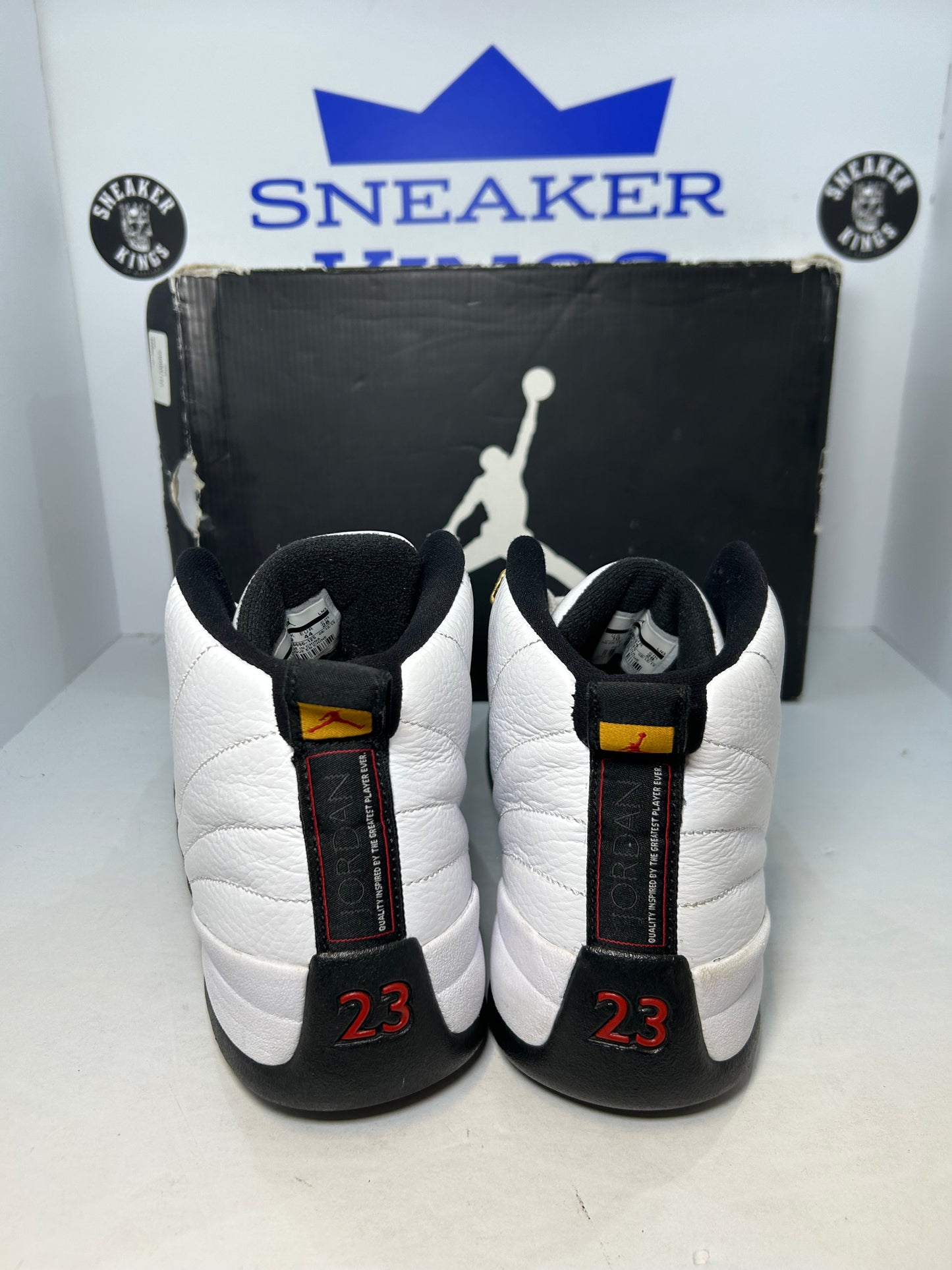 Air Jordan 12 Retro Taxi 2013 (Pre-Owned)