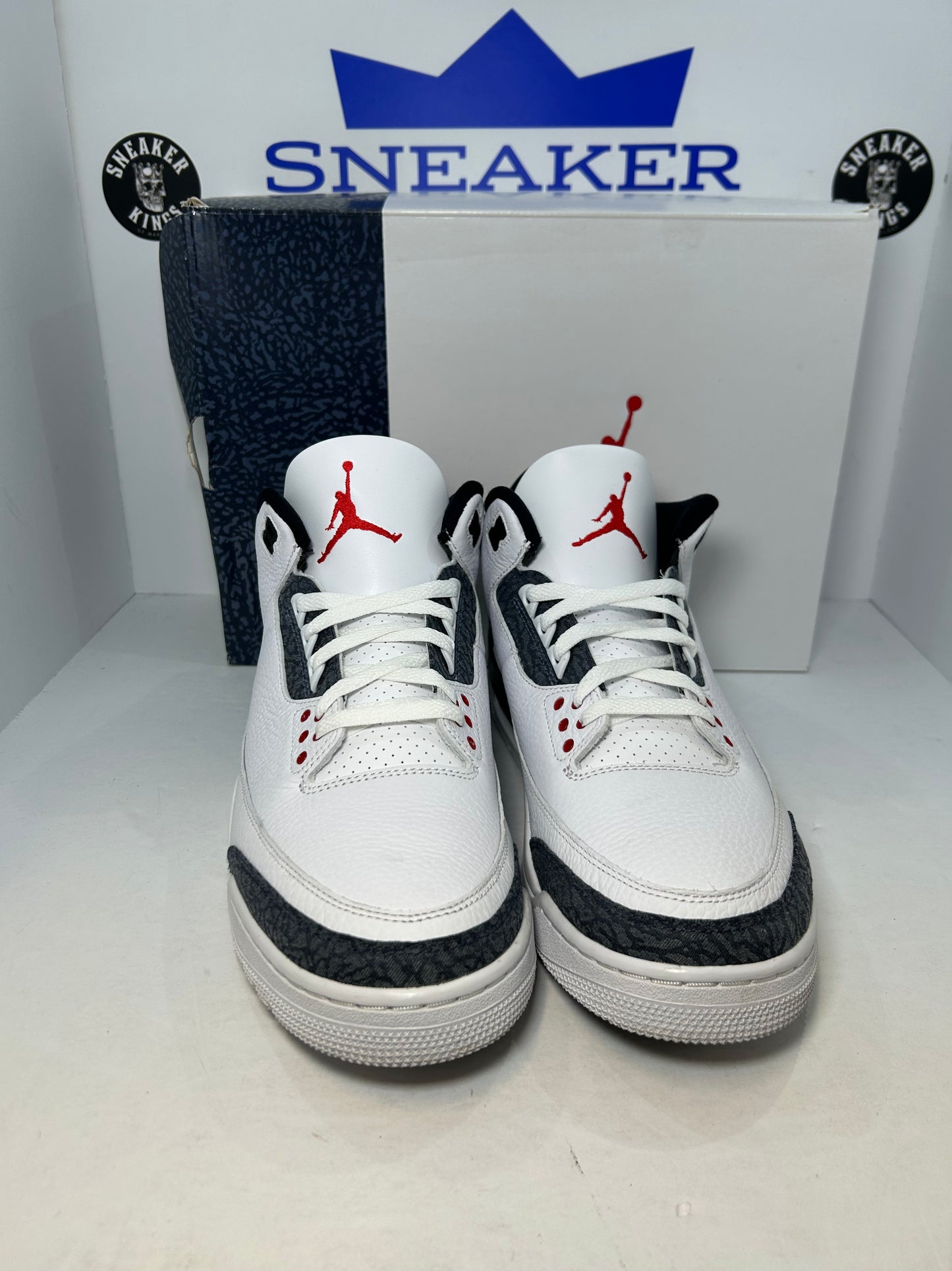 Air Jordan 3 Retro Denim SE Fire Red (Pre-Owned)