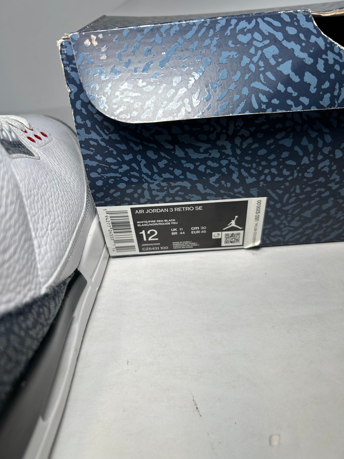 Air Jordan 3 Retro Denim SE Fire Red (Pre-Owned)