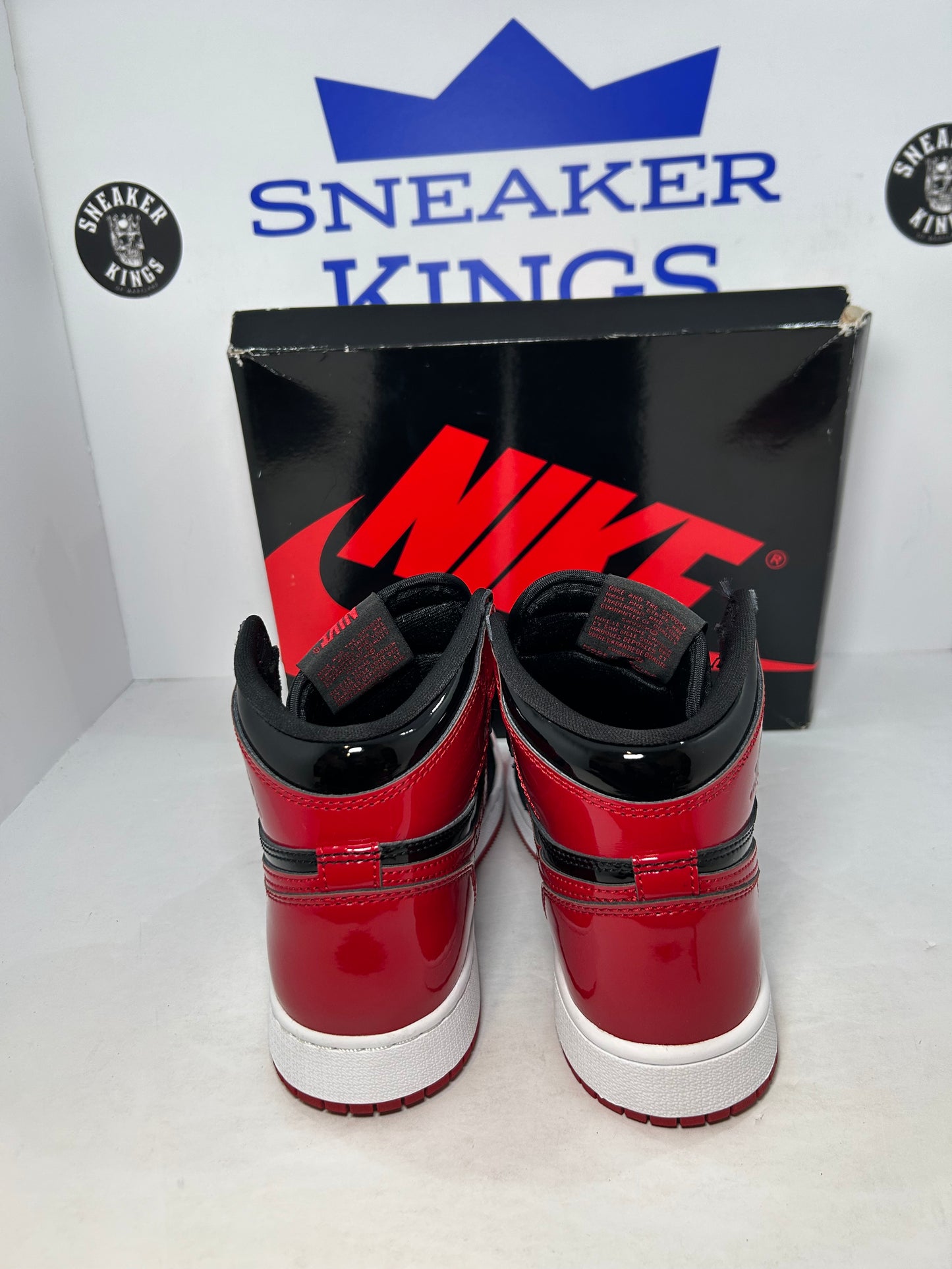 Air Jordan 1 Retro High OG GS Patent Bred (Pre-Owned)