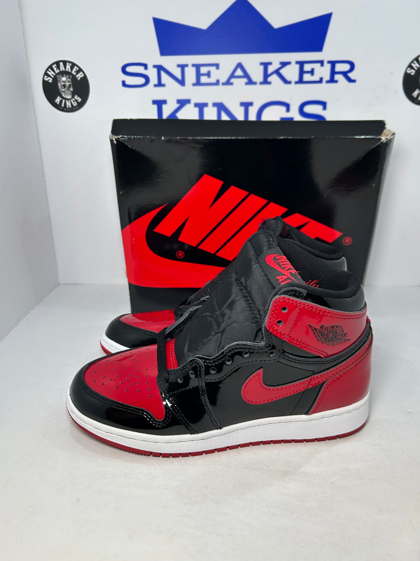 Air Jordan 1 Retro High OG GS Patent Bred (Pre-Owned)