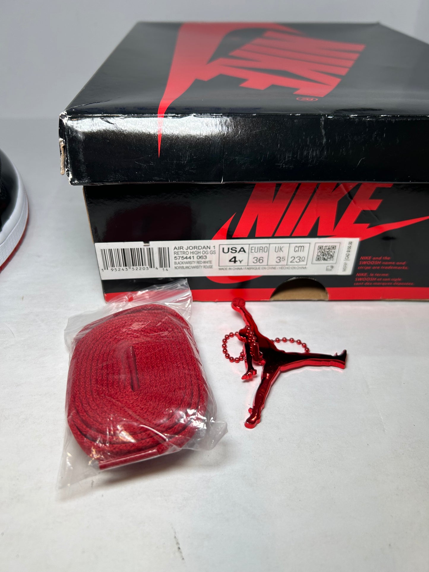 Air Jordan 1 Retro High OG GS Patent Bred (Pre-Owned)