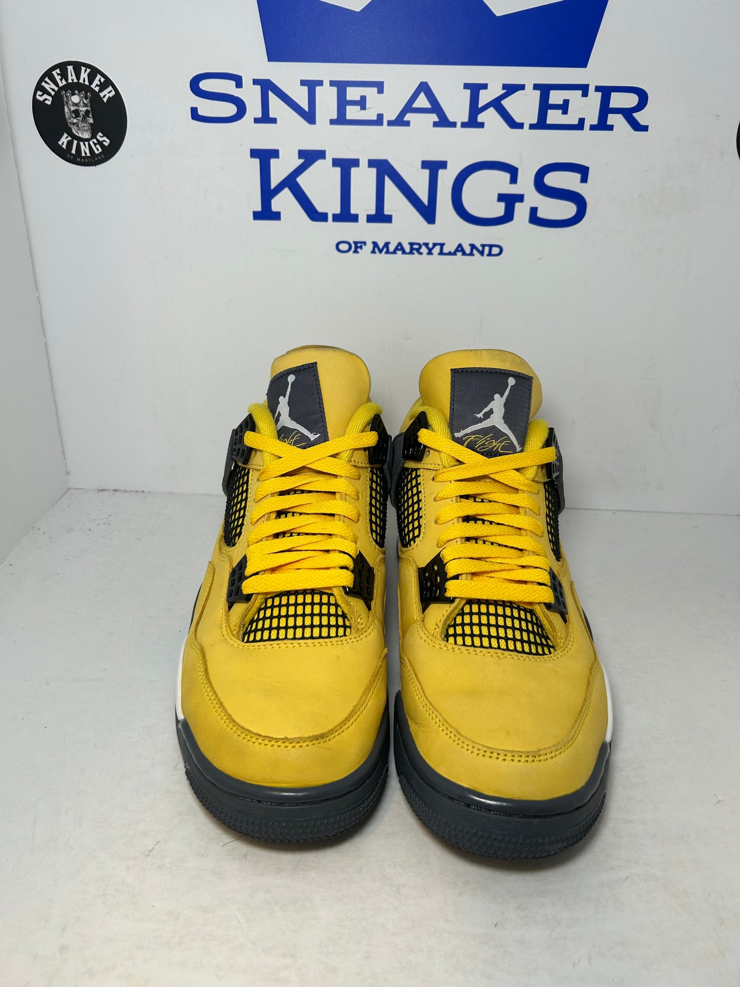 Air Jordan 4 Retro Lightning (Pre-Owned)