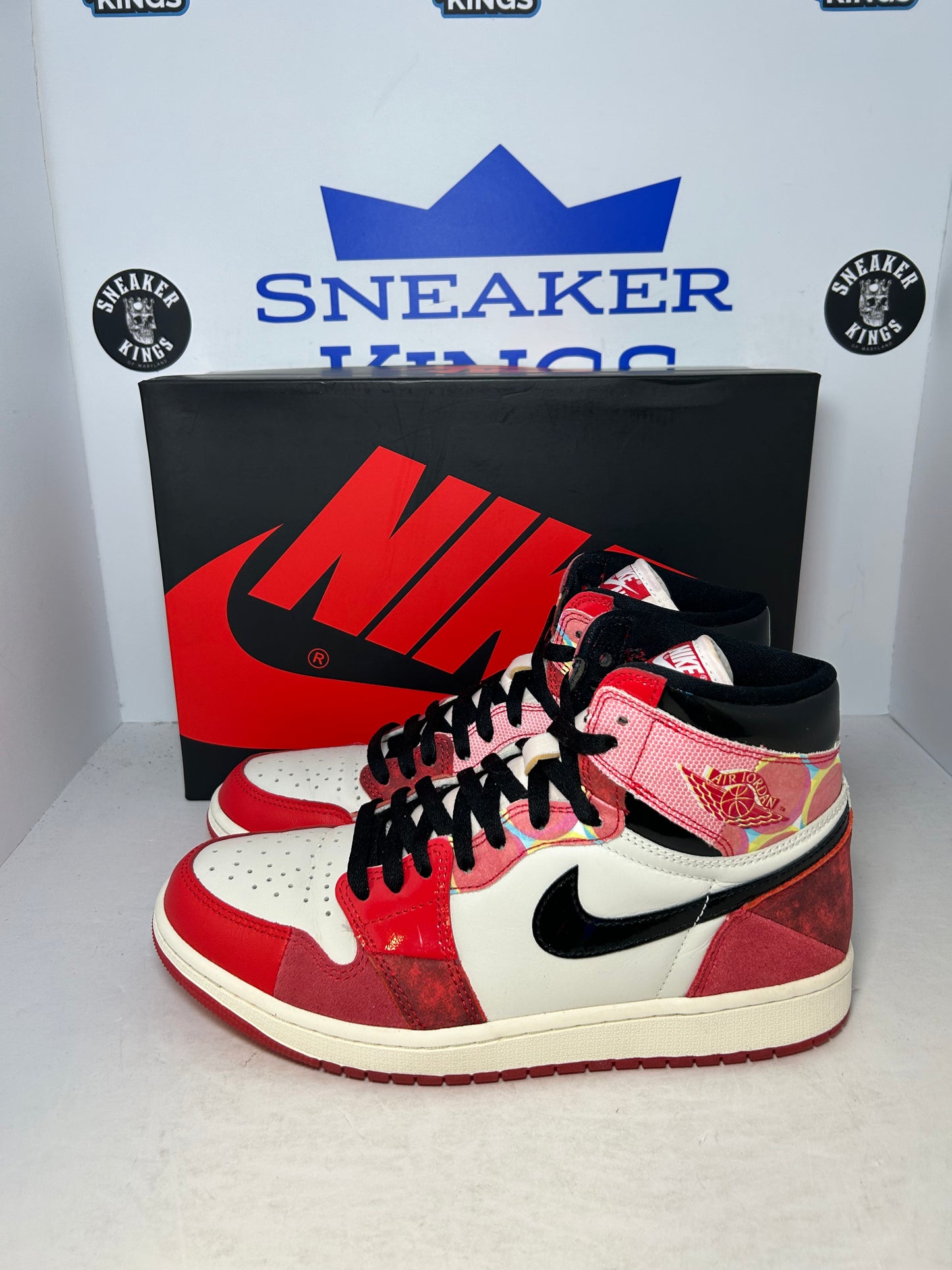 Air Jordan 1 Retro High OG x Marvel Spider-Man Spider-Verse Next Chapter (Pre-Owned)