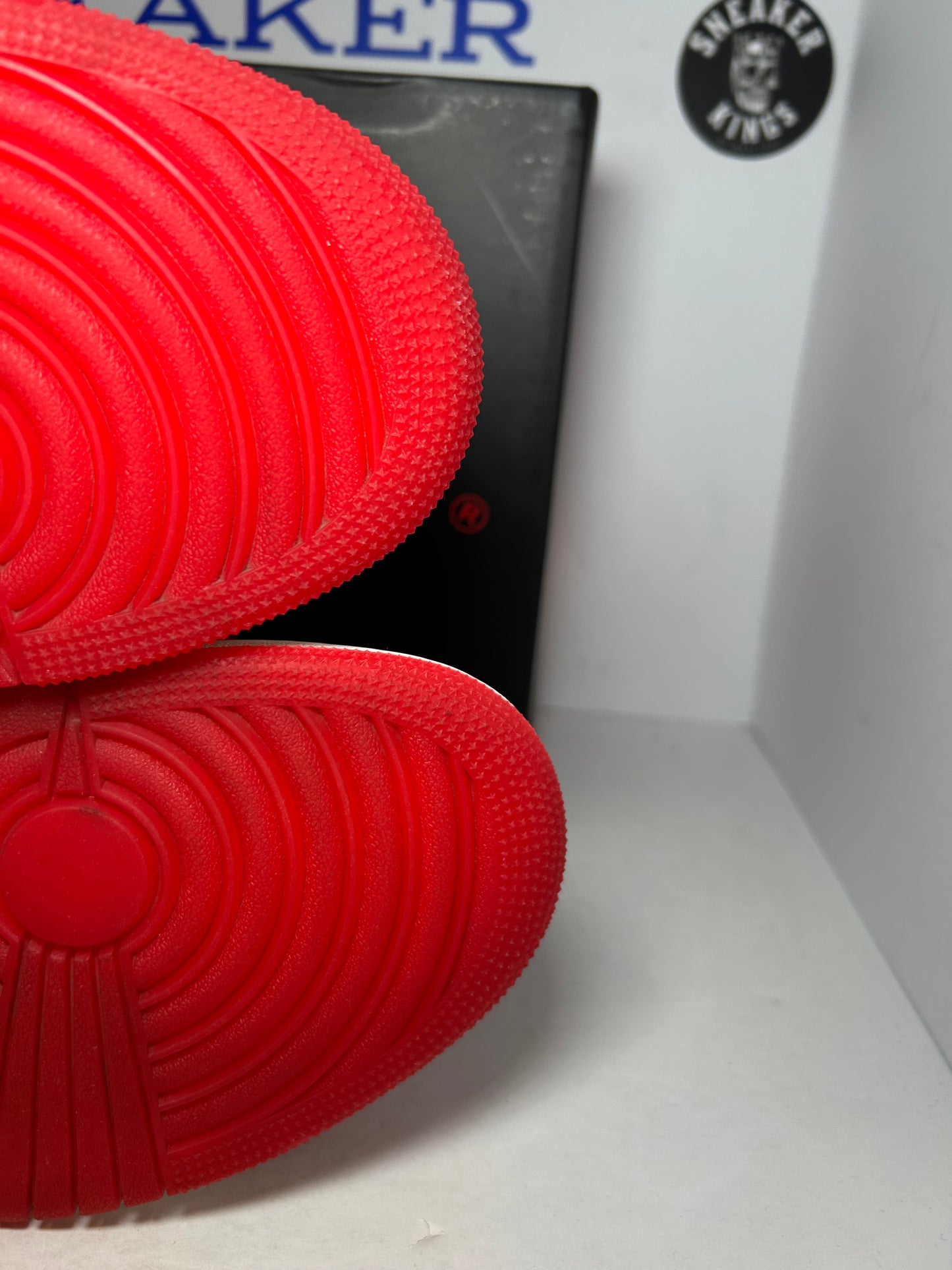 Air Jordan 1 Retro High OG x Marvel Spider-Man Spider-Verse Next Chapter (Pre-Owned)