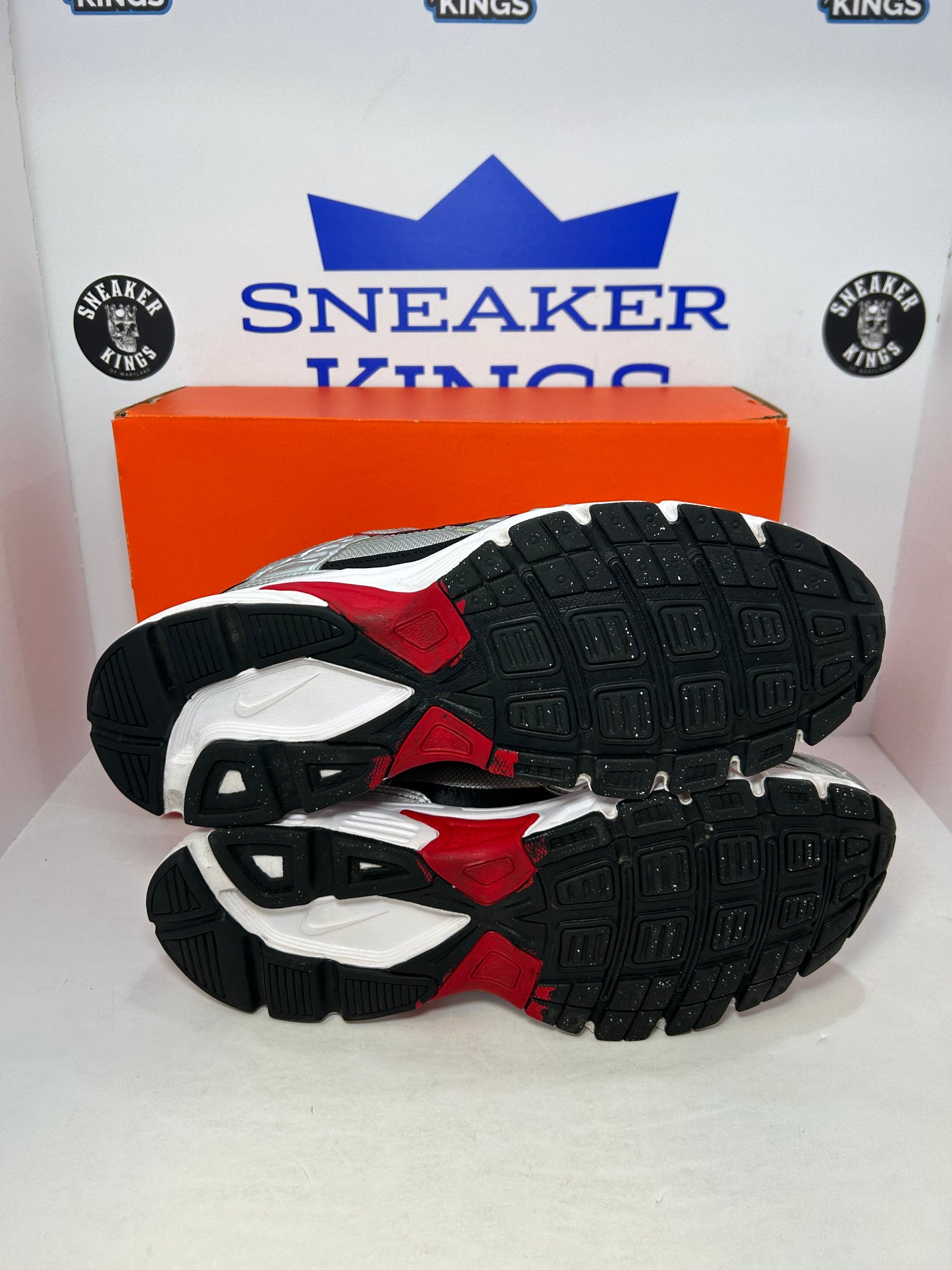 Nike Initiator Metallic Silver Red (Pre-Owned)