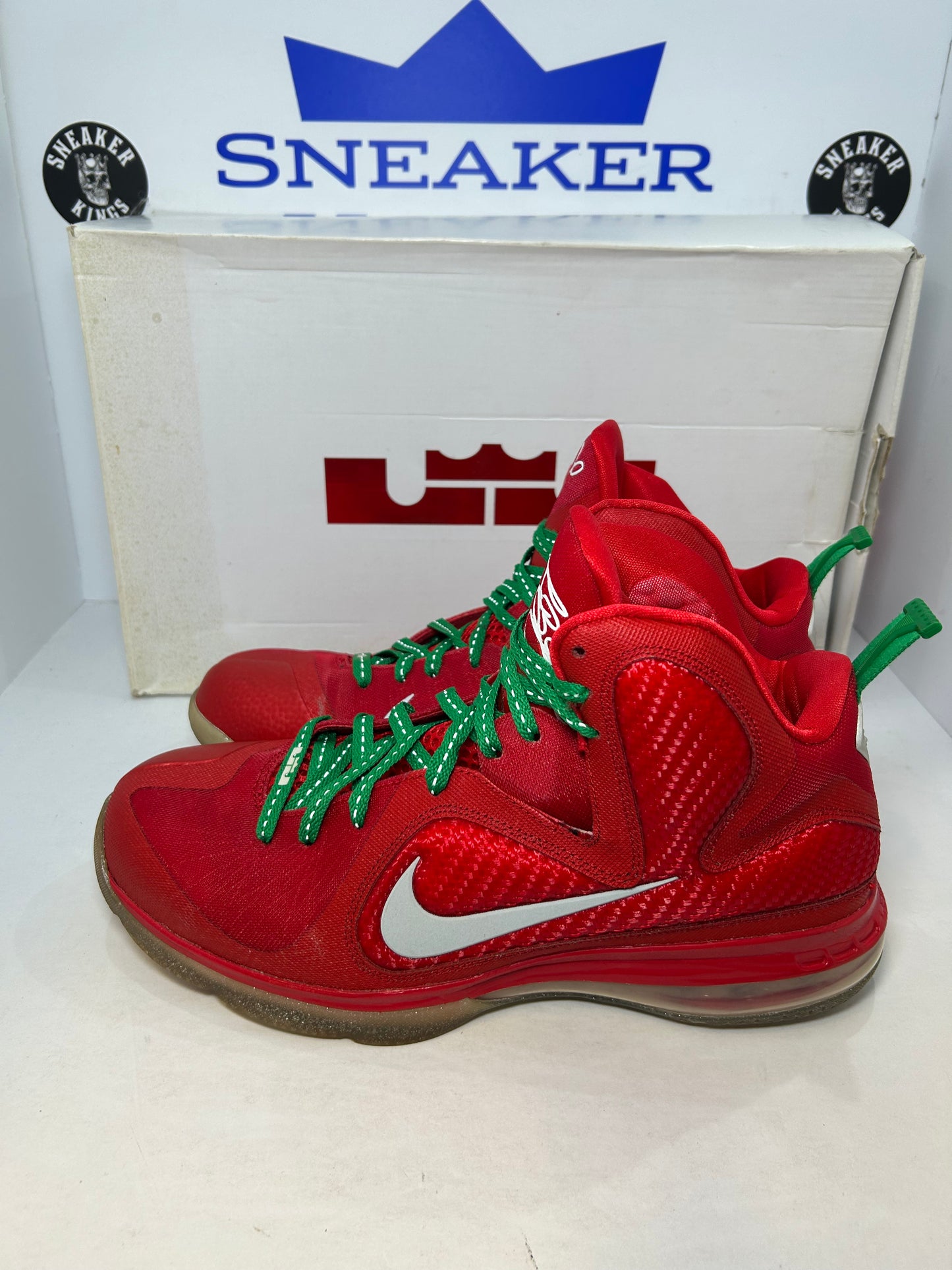 Nike LeBron 9 Christmas (Pre-Owned)