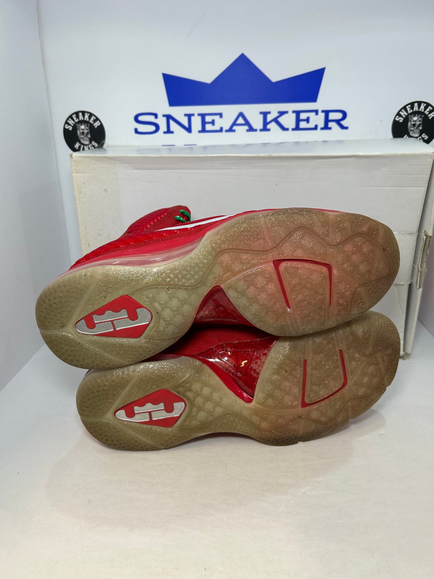 Nike LeBron 9 Christmas (Pre-Owned)