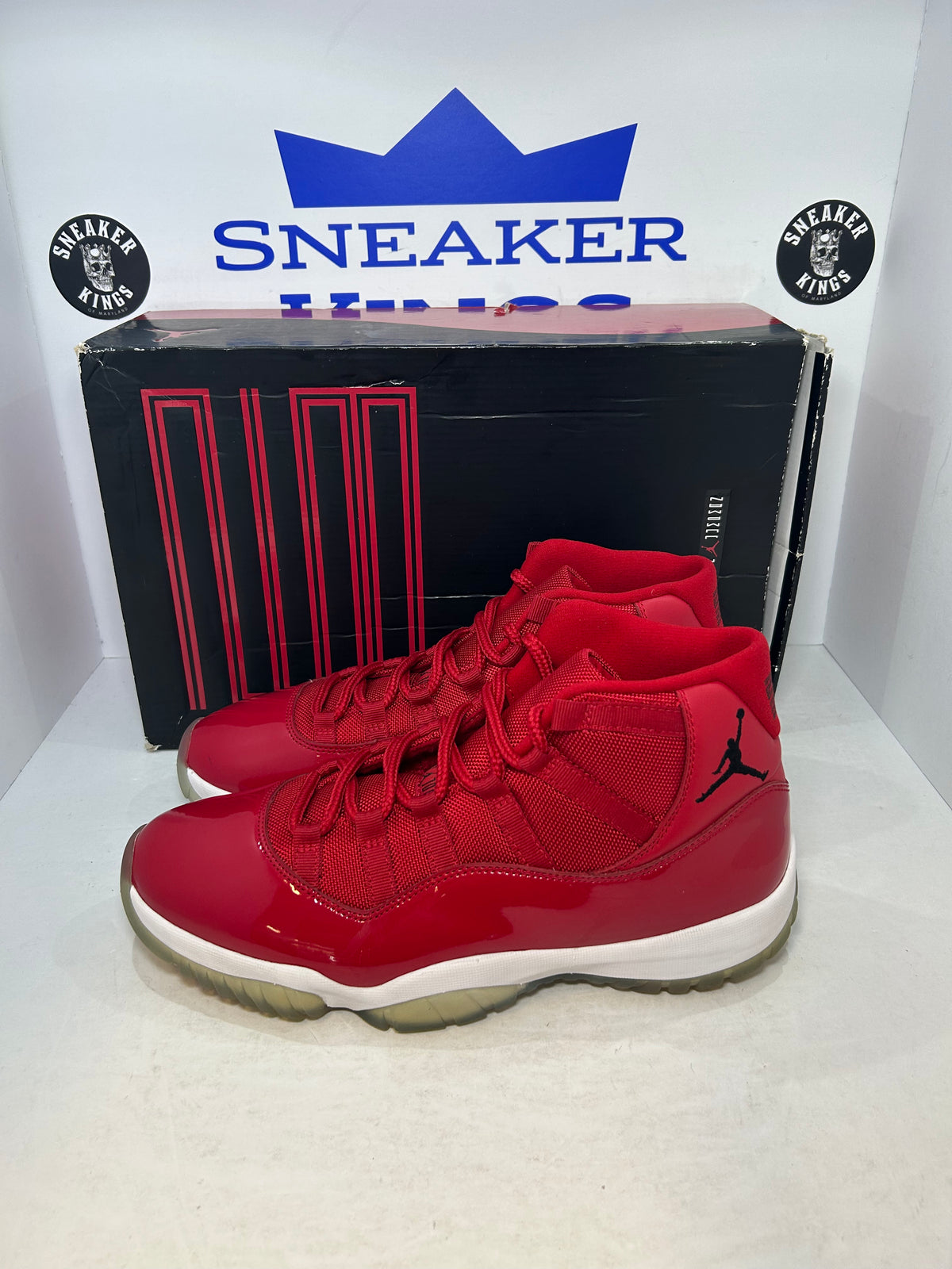 Air Jordan 11 Retro Win Like '96 (Pre-Owned)