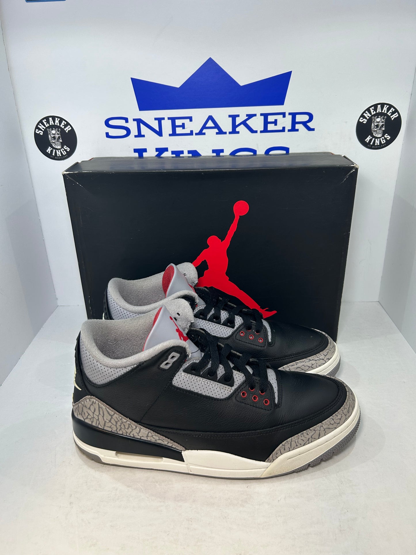 Air Jordan 3 Retro OG 2024 Black Cement (Pre-Owned)