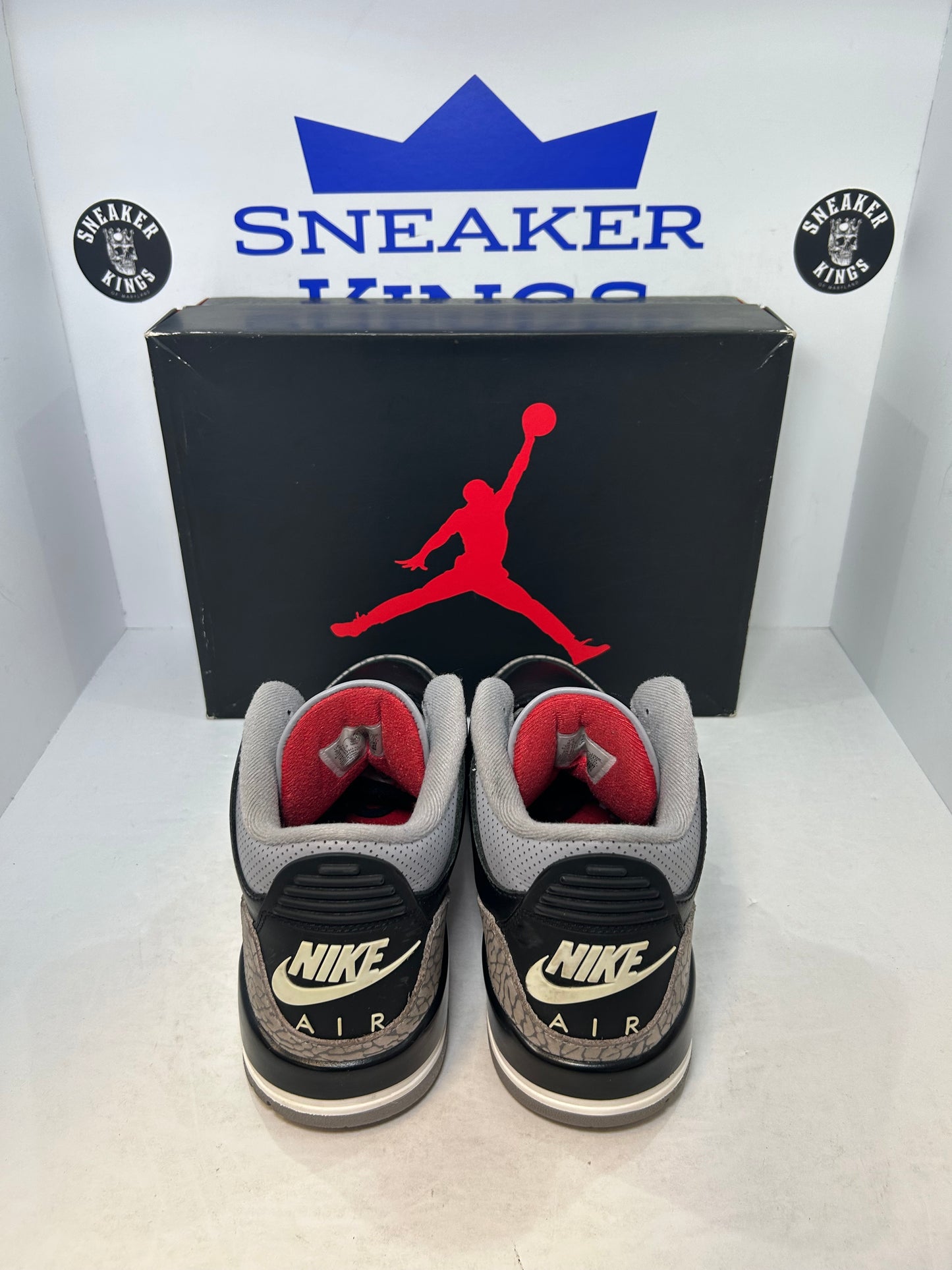 Air Jordan 3 Retro OG 2024 Black Cement (Pre-Owned)