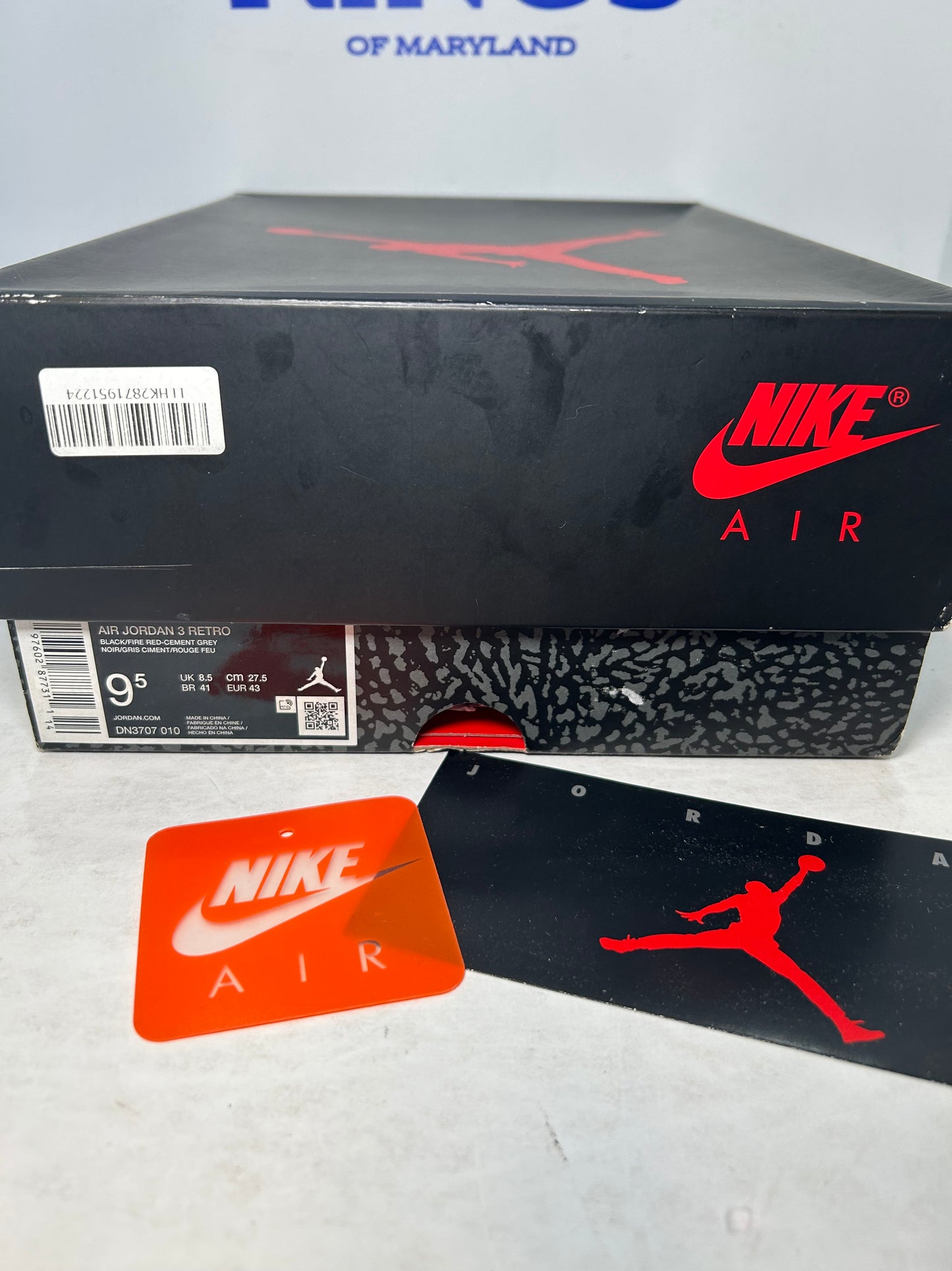 Air Jordan 3 Retro OG 2024 Black Cement (Pre-Owned)