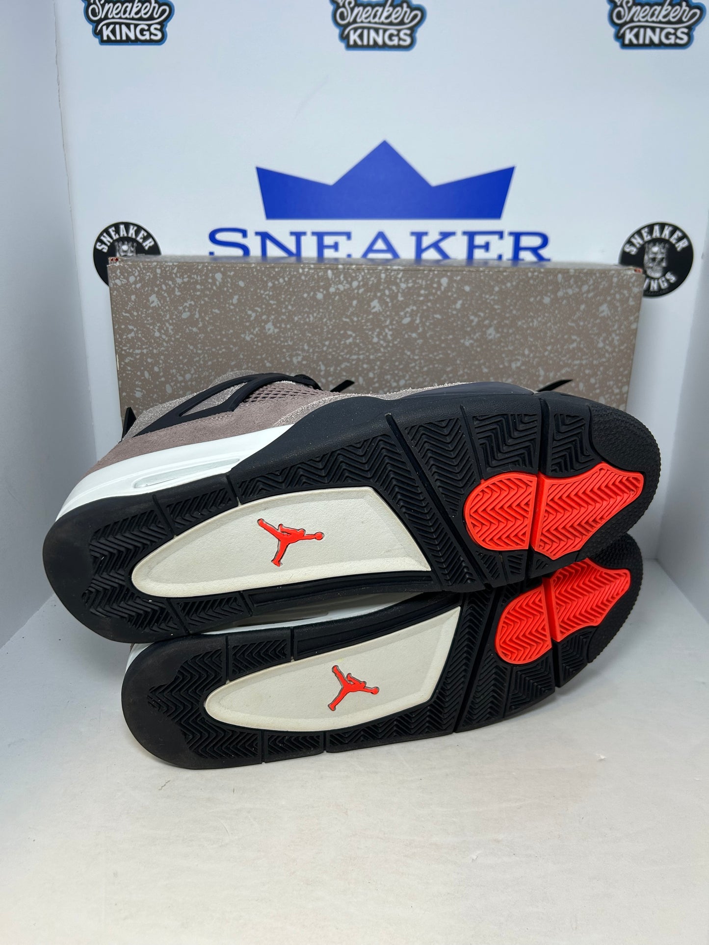 Air Jordan 4 Retro Taupe Haze (Pre-Owned)