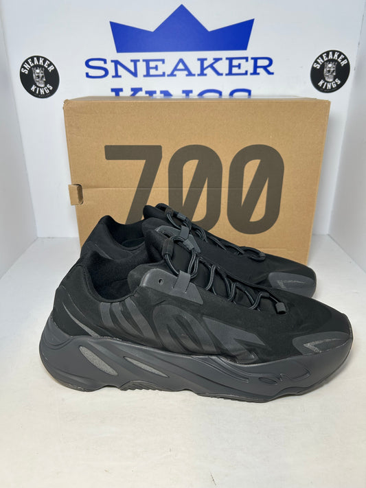 Adidas Yeezy Boost 700 MNVN Triple Black (Pre-Owned)