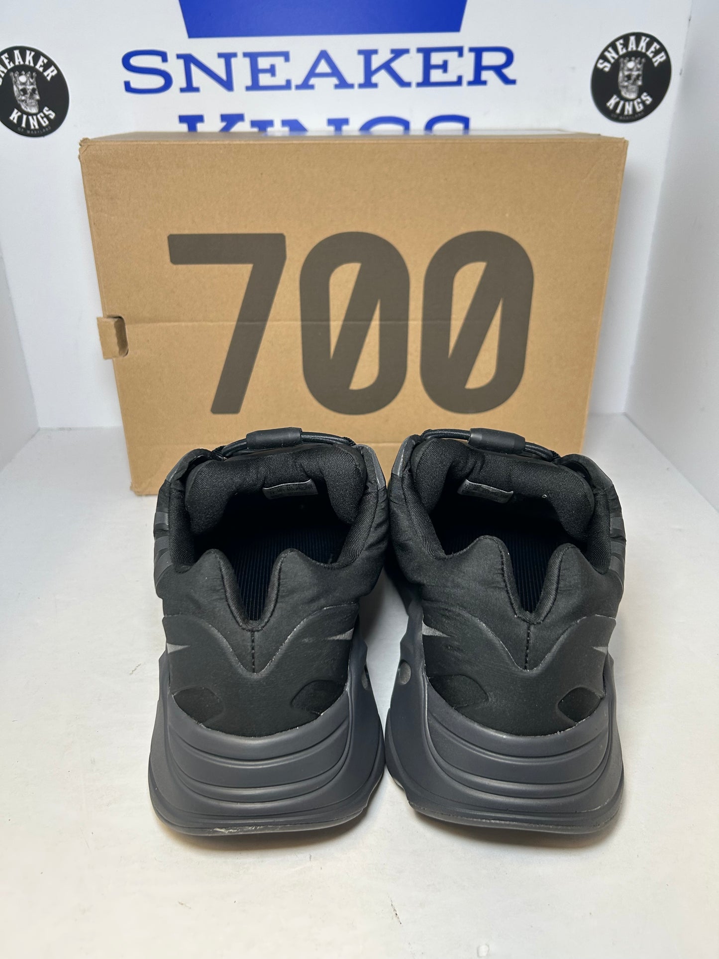 Adidas Yeezy Boost 700 MNVN Triple Black (Pre-Owned)