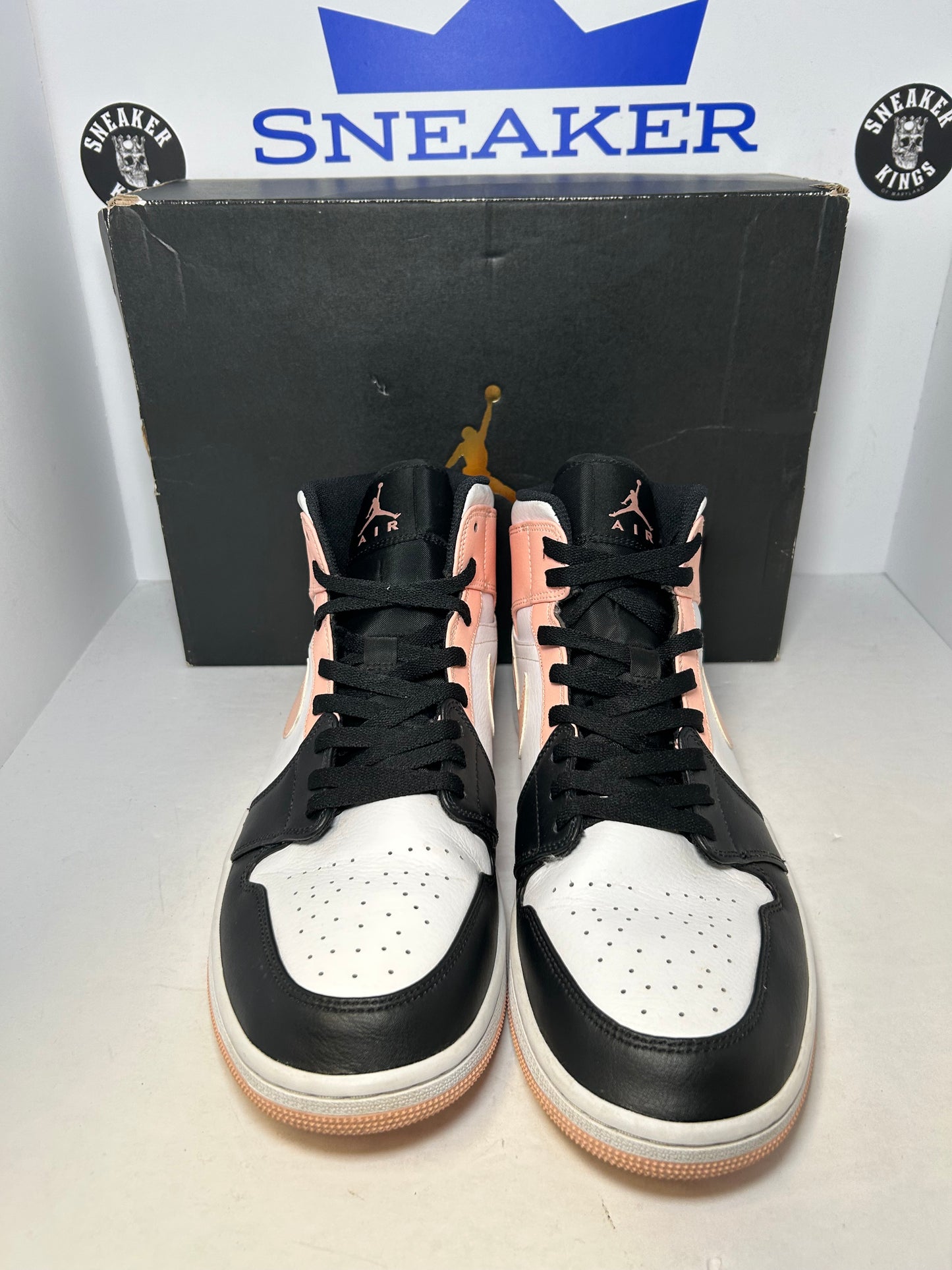 Air Jordan 1 Mid Crimson Tint (Pre-Owned)